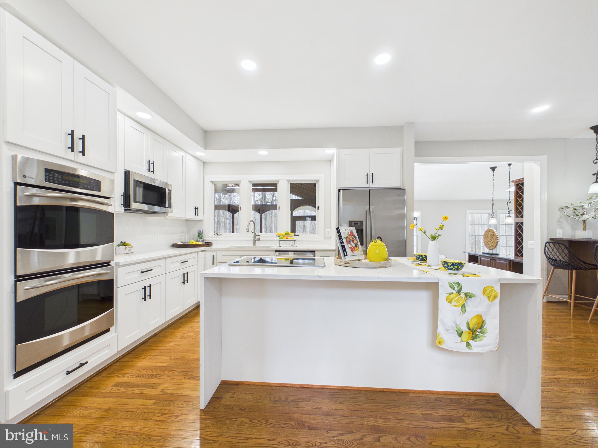 POTOMAC LAKES - Residential