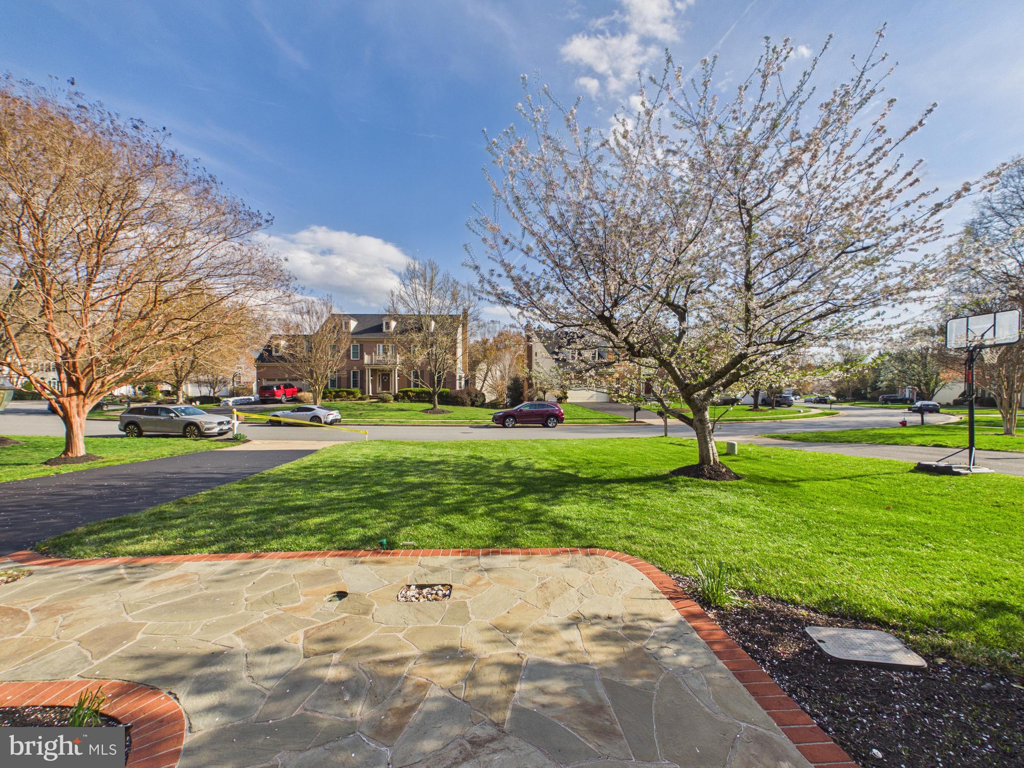 POTOMAC LAKES - Residential