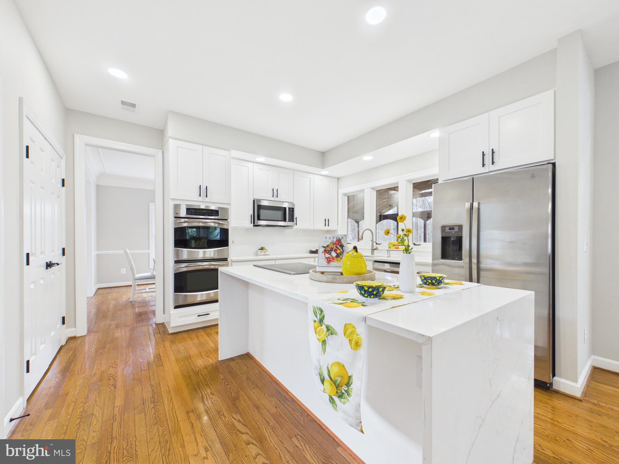 POTOMAC LAKES - Residential