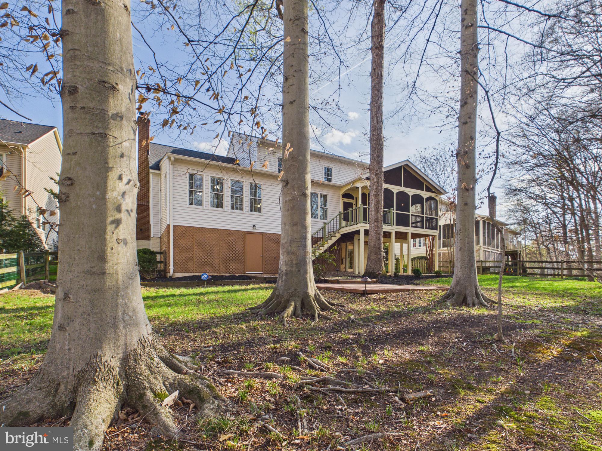 POTOMAC LAKES - Residential