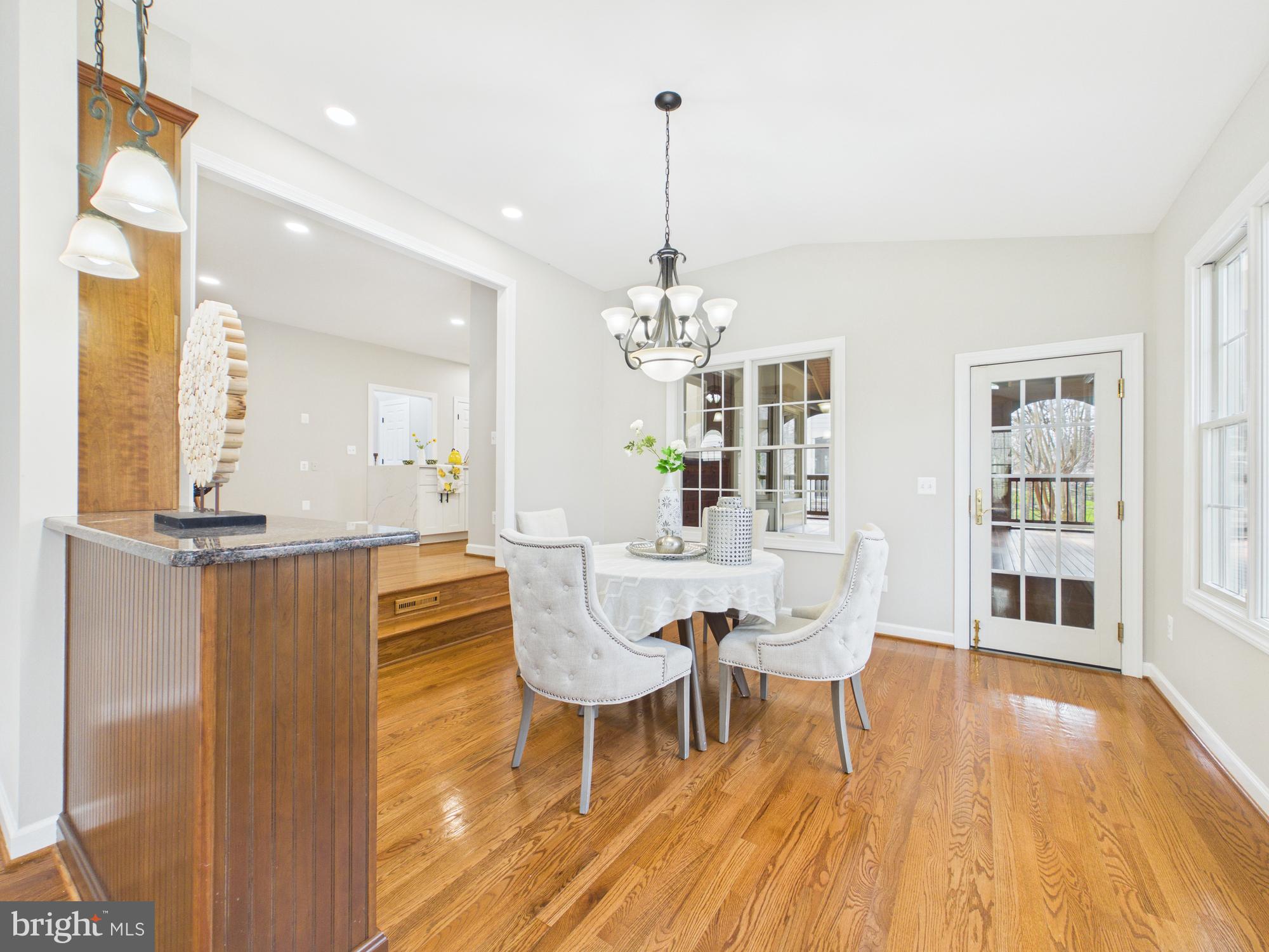 POTOMAC LAKES - Residential