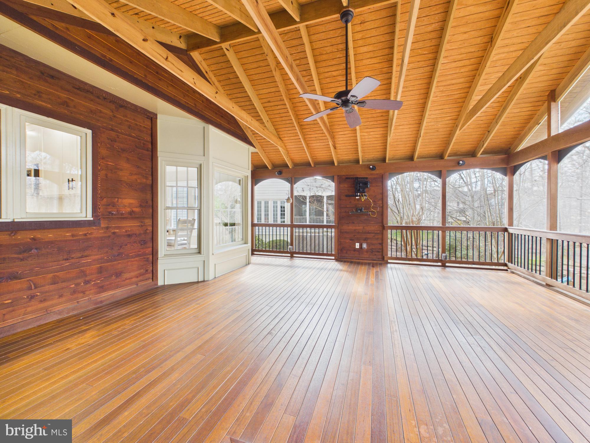 POTOMAC LAKES - Residential