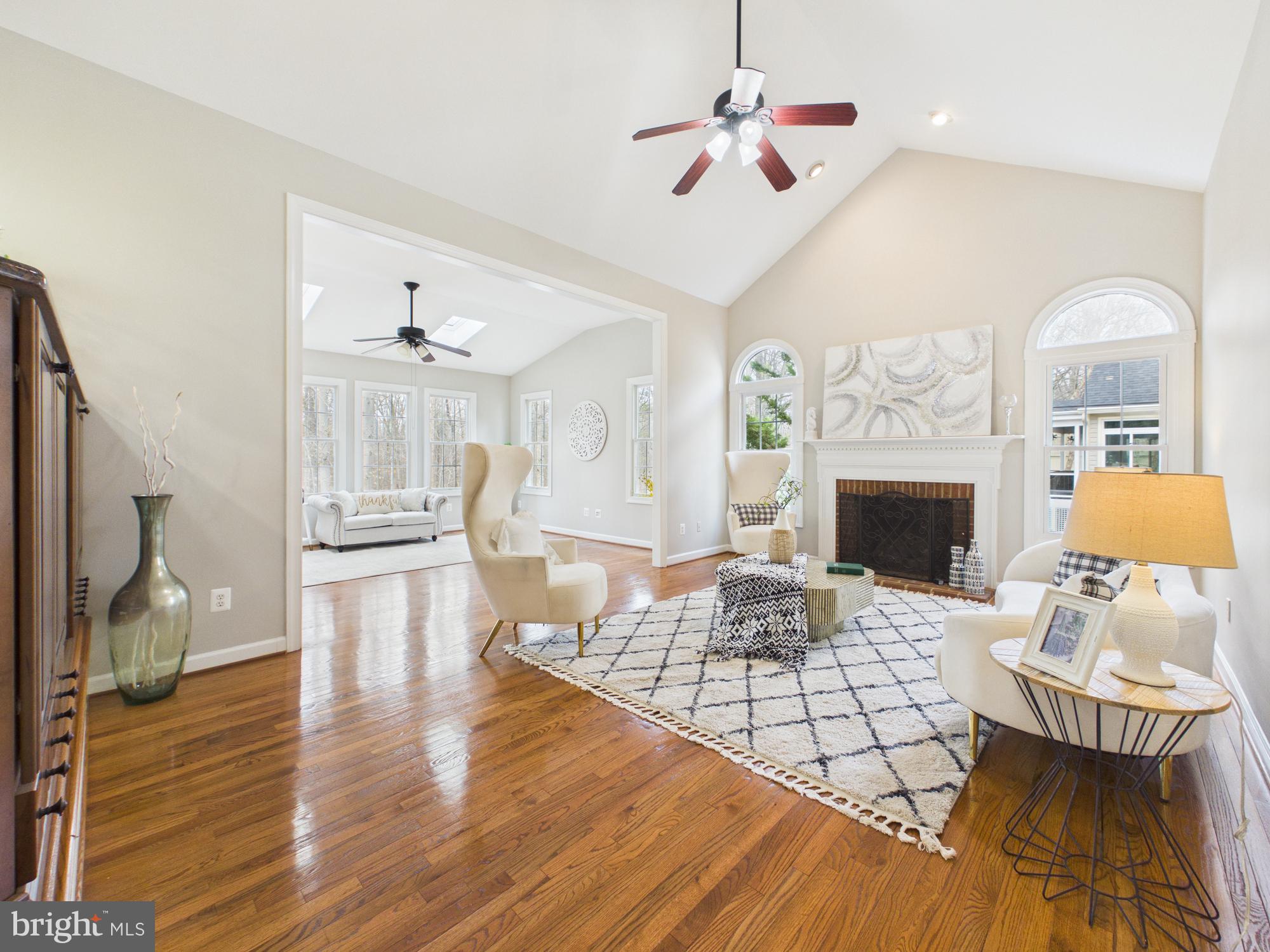 POTOMAC LAKES - Residential