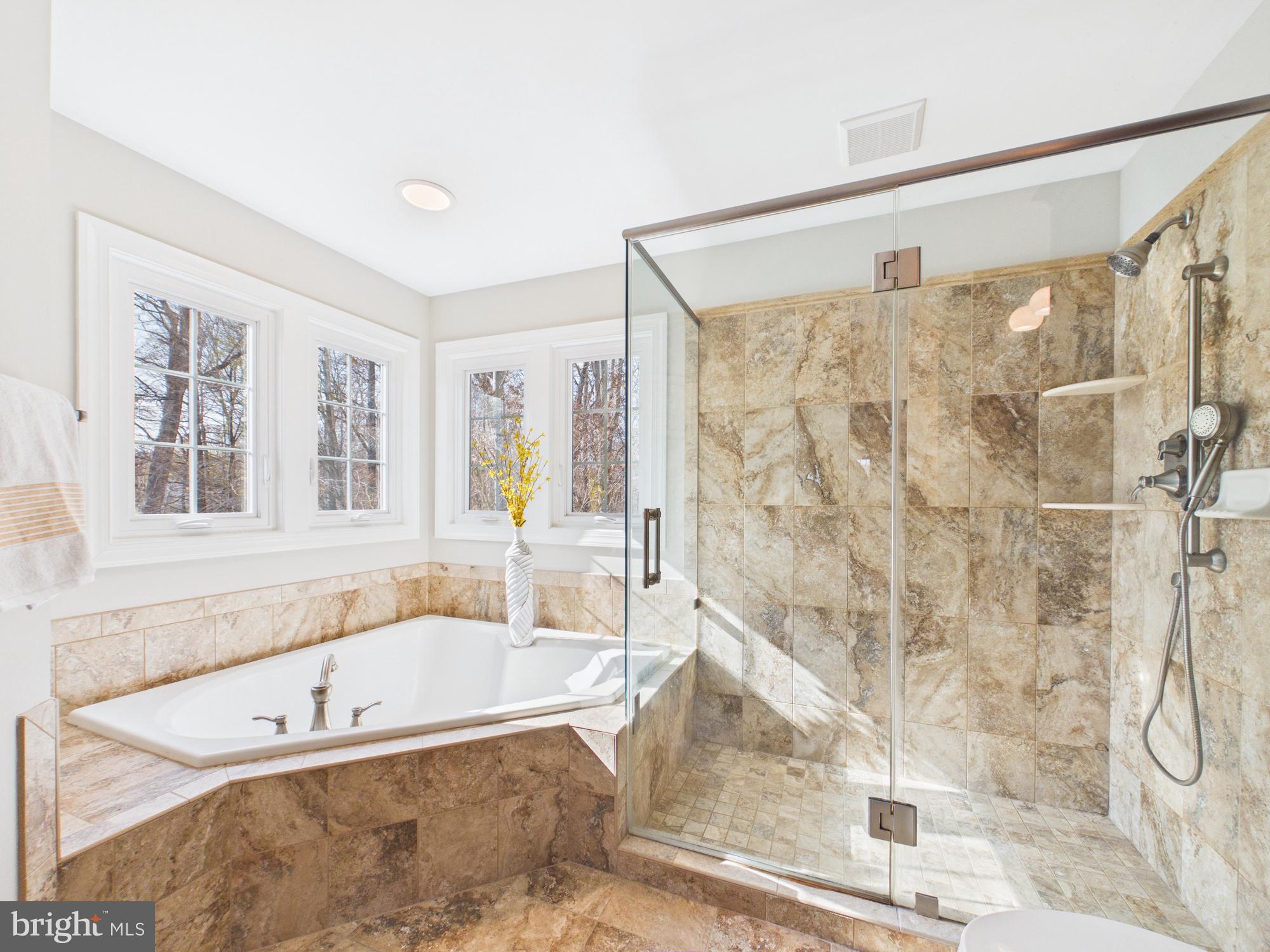 POTOMAC LAKES - Residential