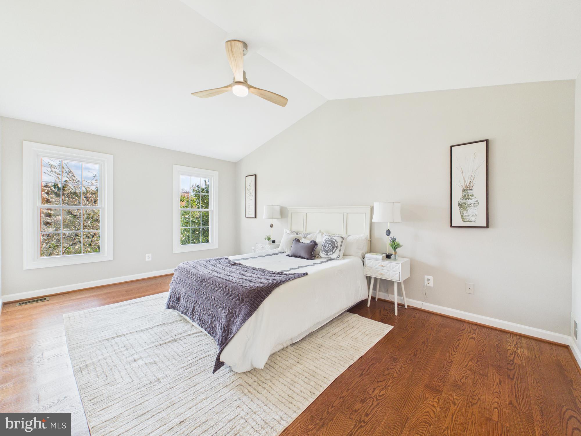 POTOMAC LAKES - Residential