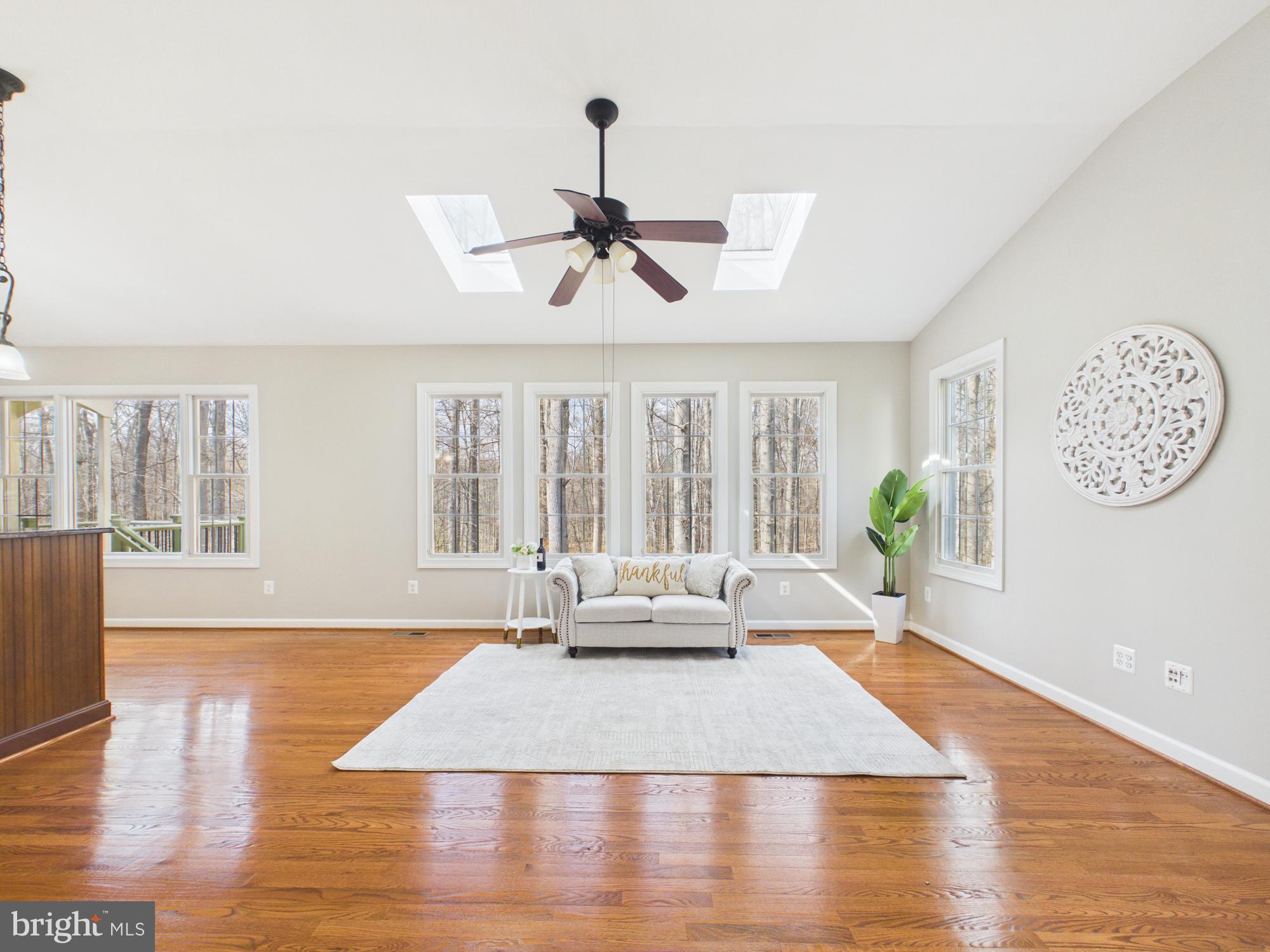 POTOMAC LAKES - Residential