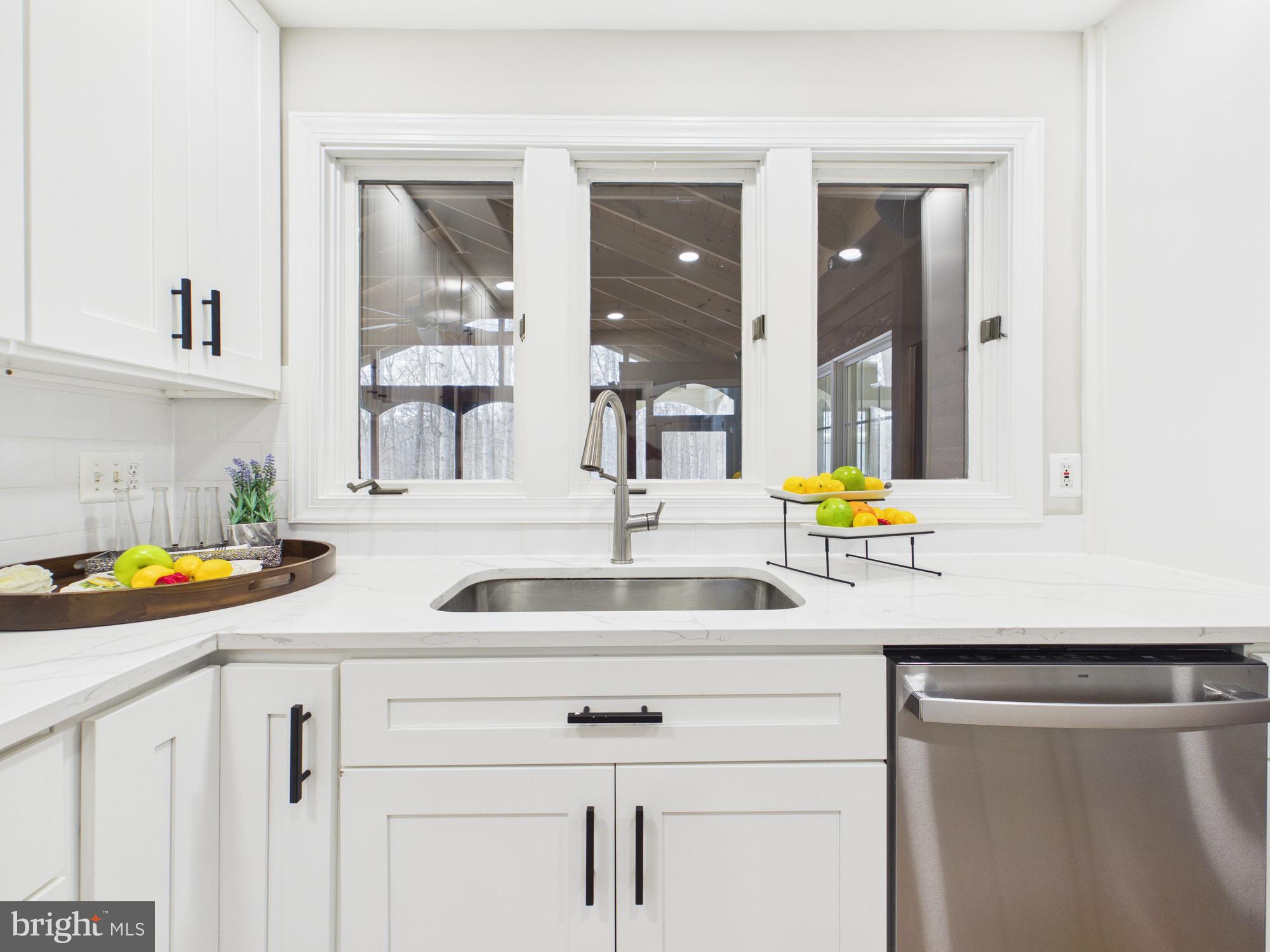 POTOMAC LAKES - Residential