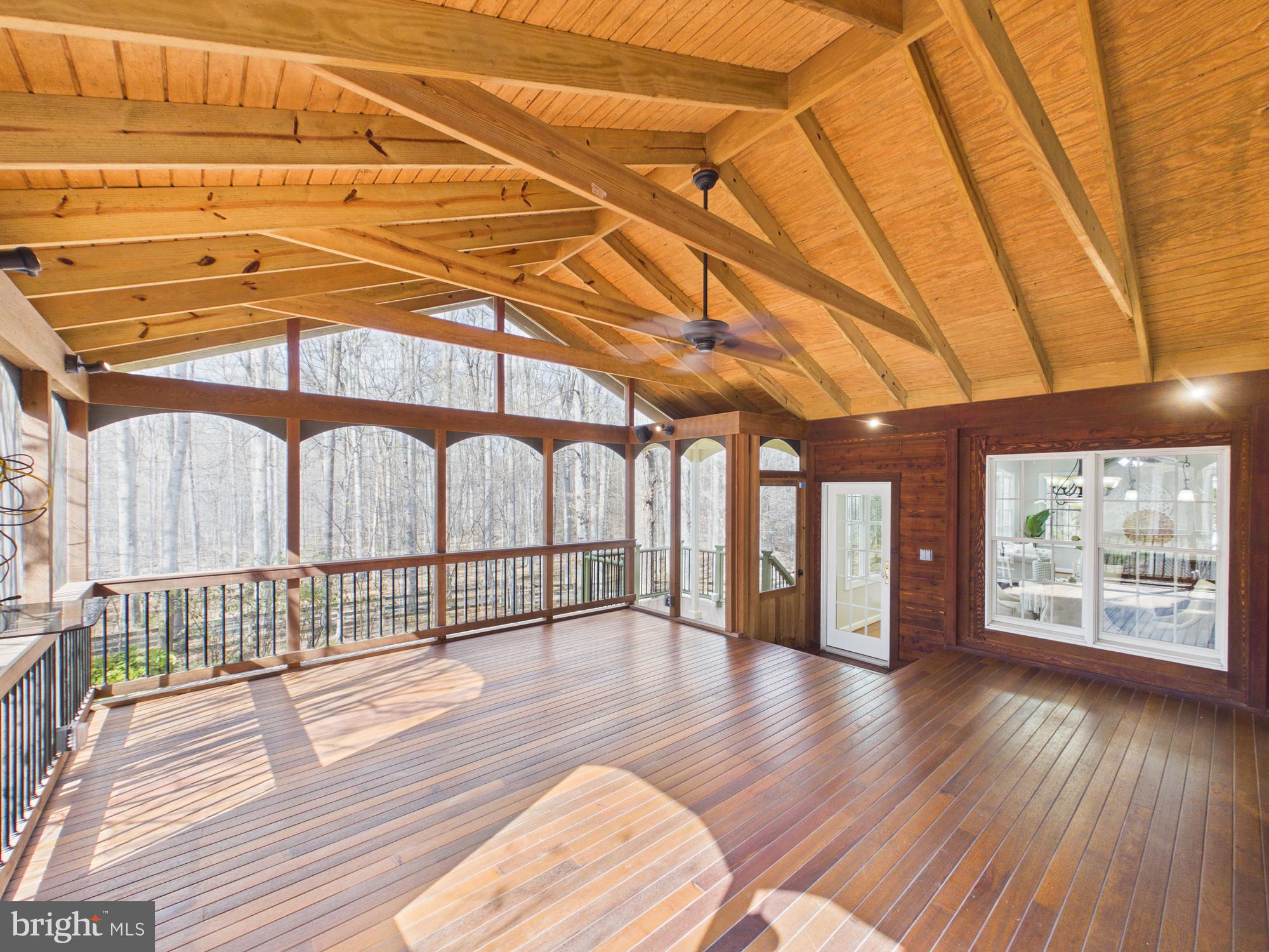 POTOMAC LAKES - Residential