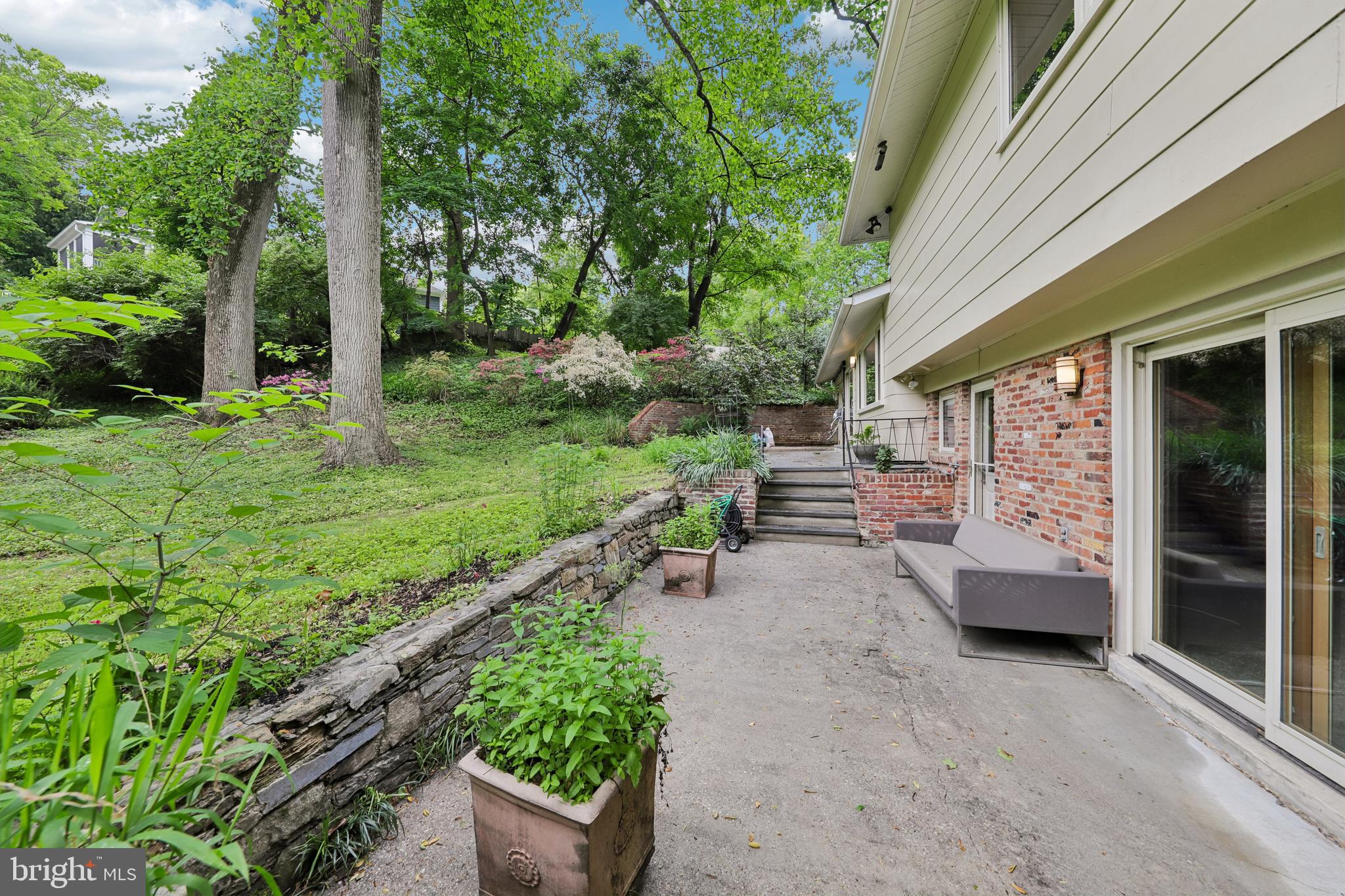 ROLLINGWOOD - Residential