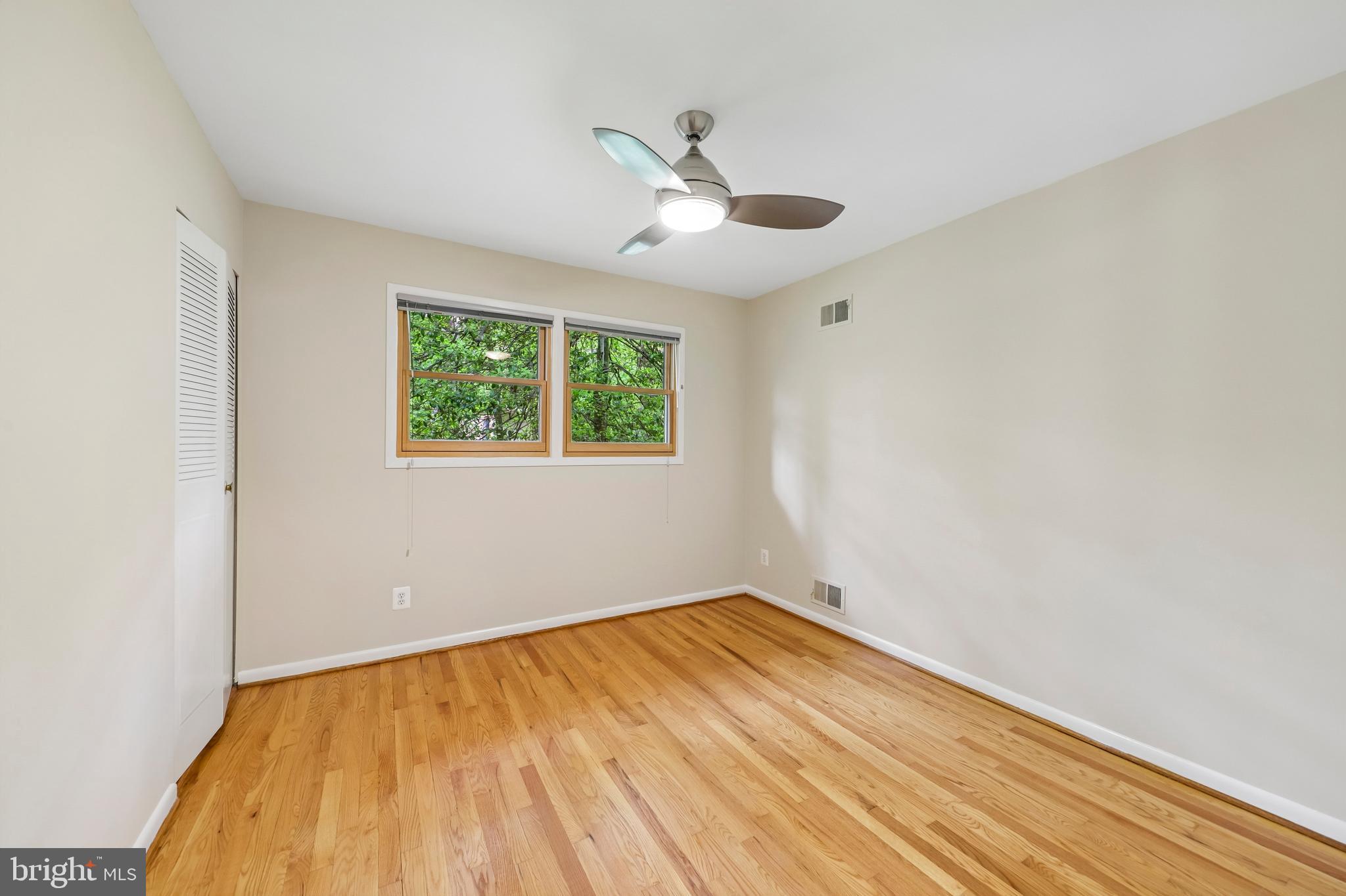 ROLLINGWOOD - Residential