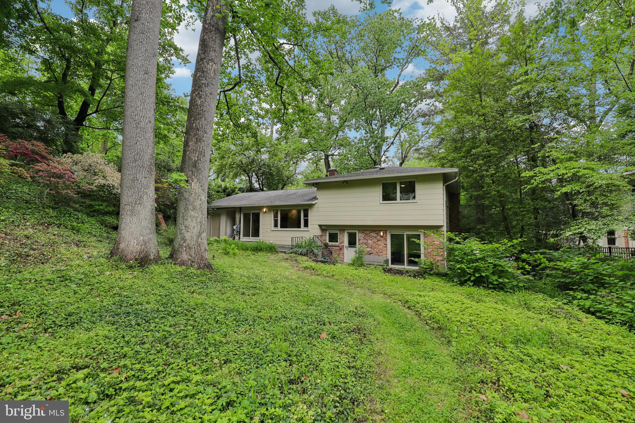 ROLLINGWOOD - Residential