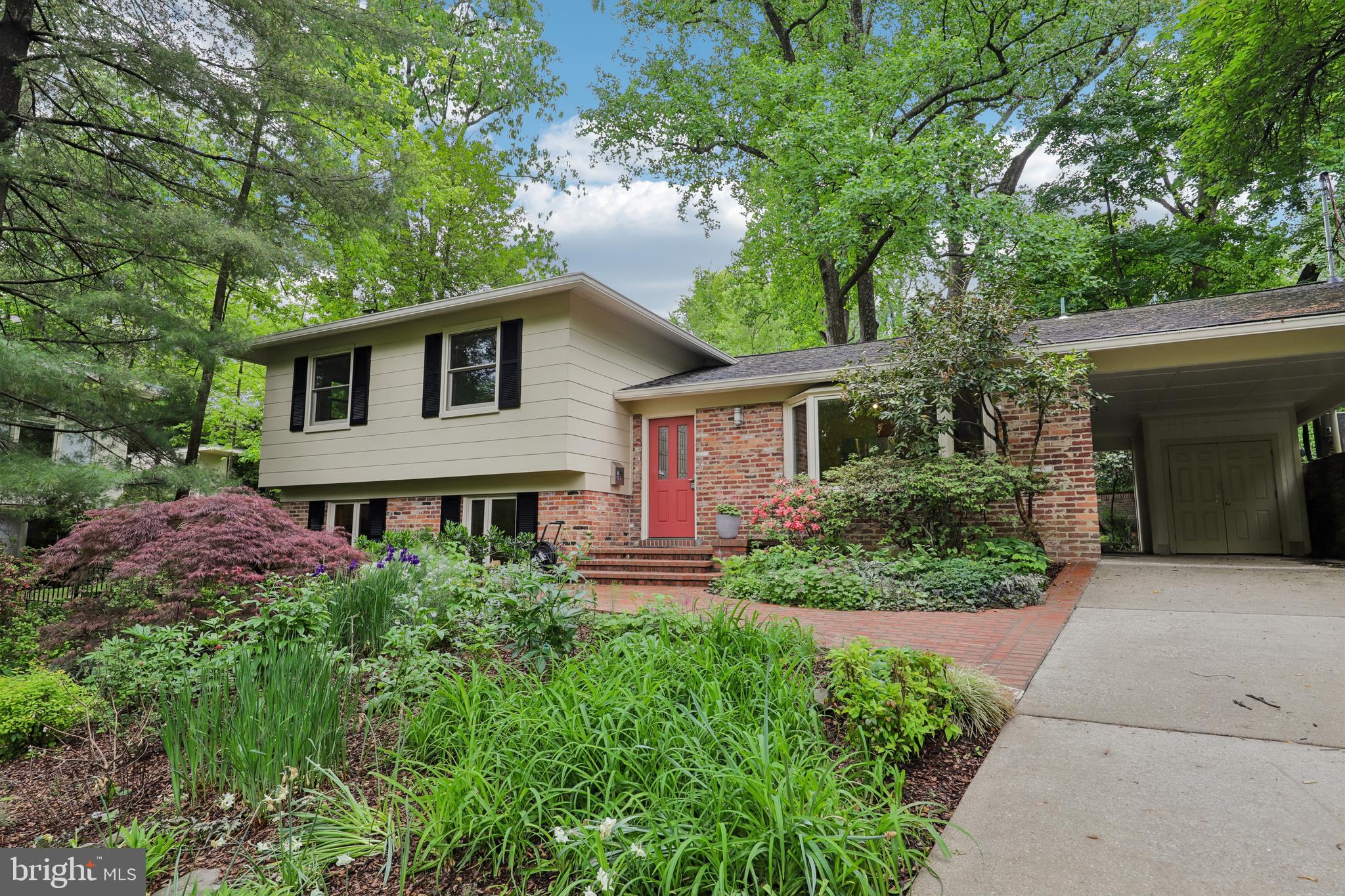 ROLLINGWOOD - Residential