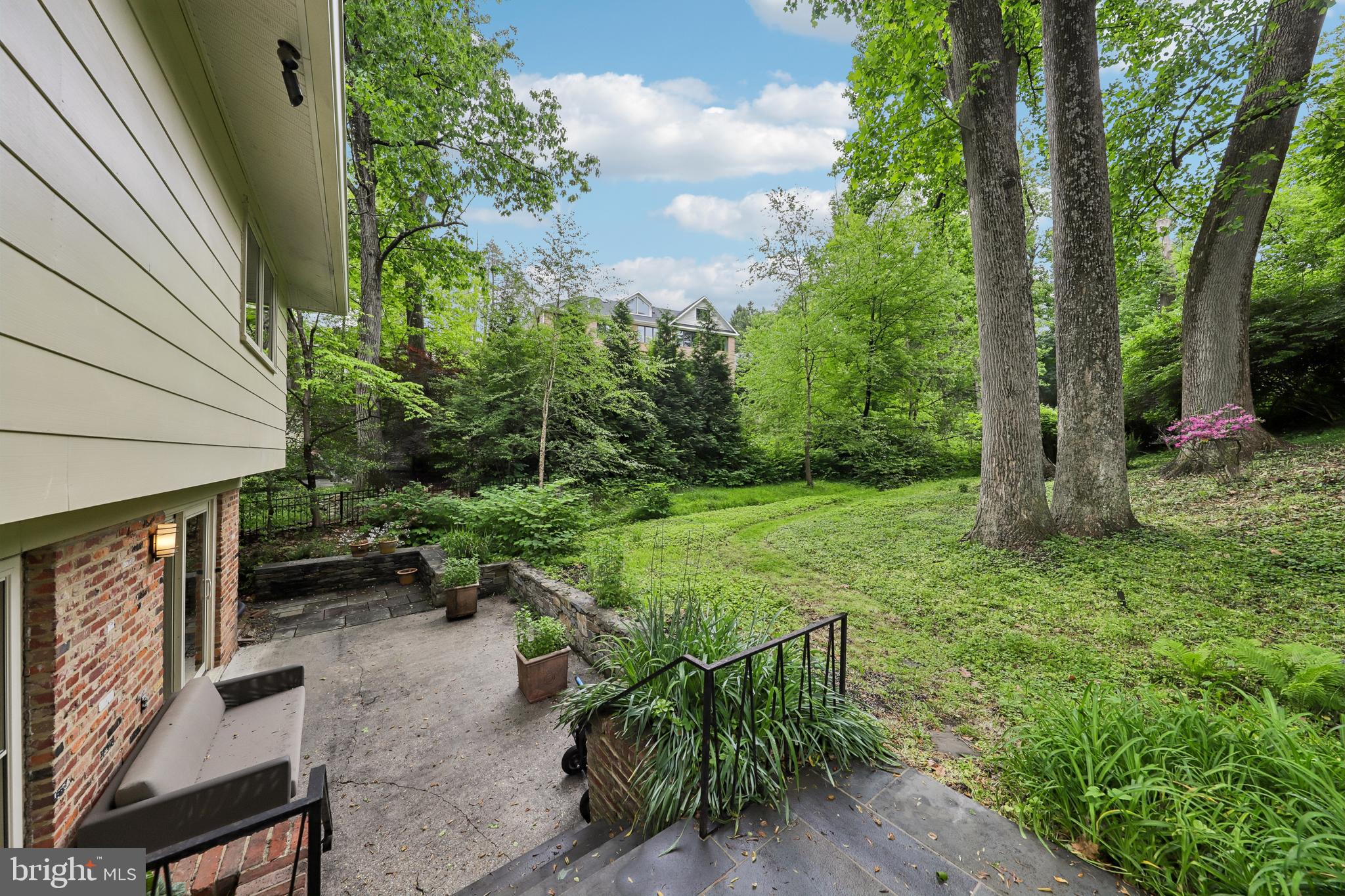 ROLLINGWOOD - Residential