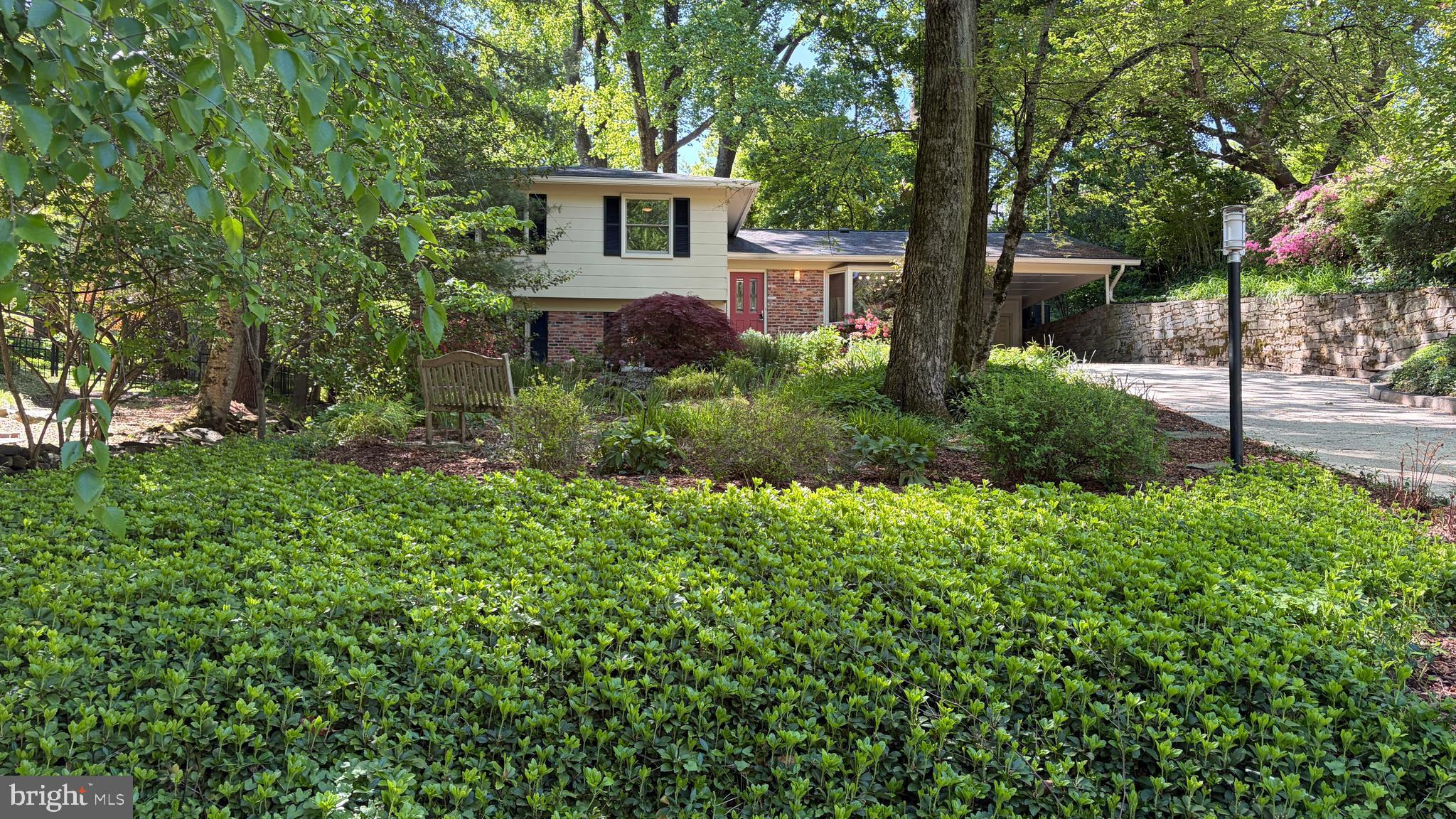 ROLLINGWOOD - Residential