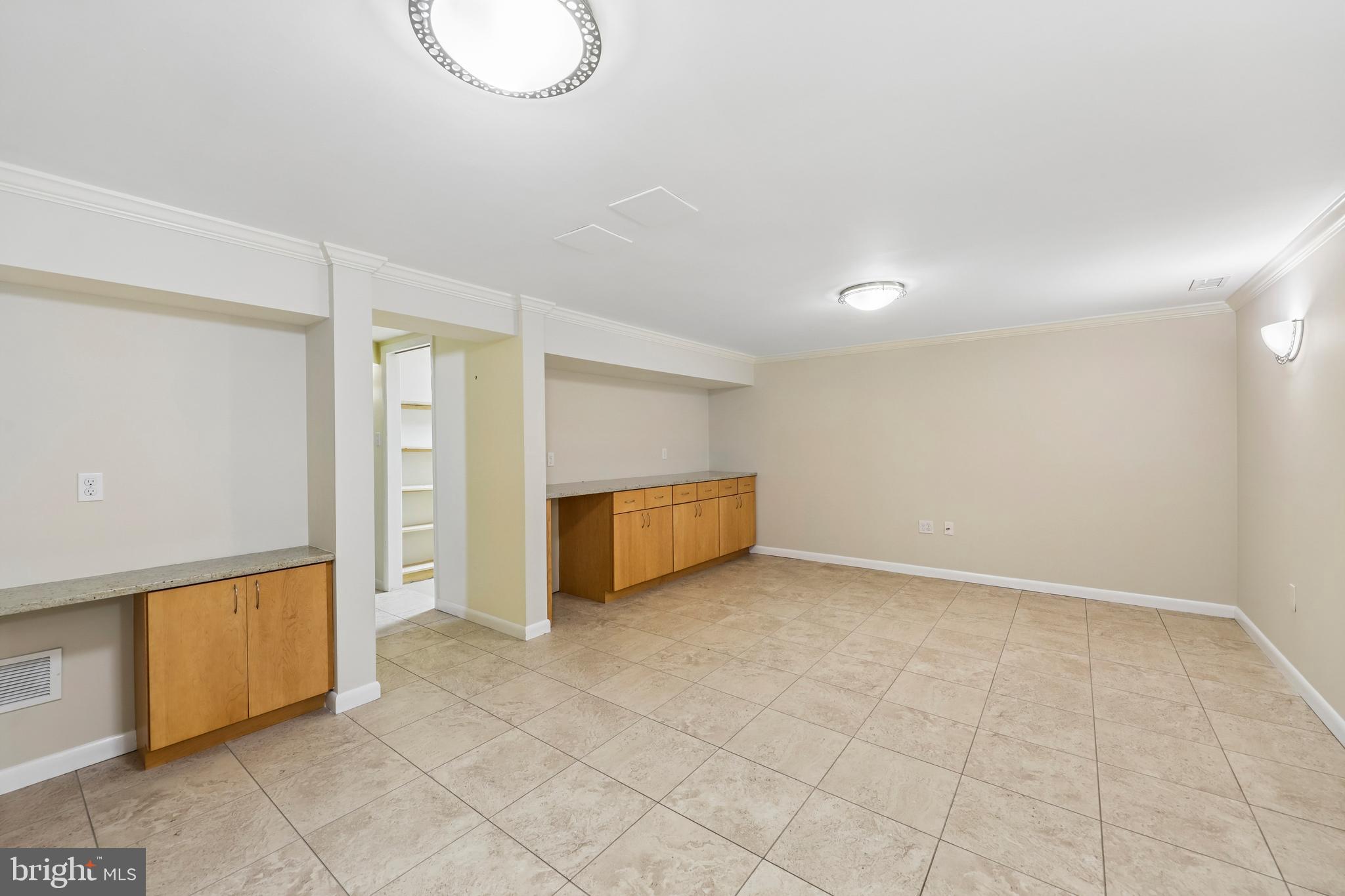 ROLLINGWOOD - Residential