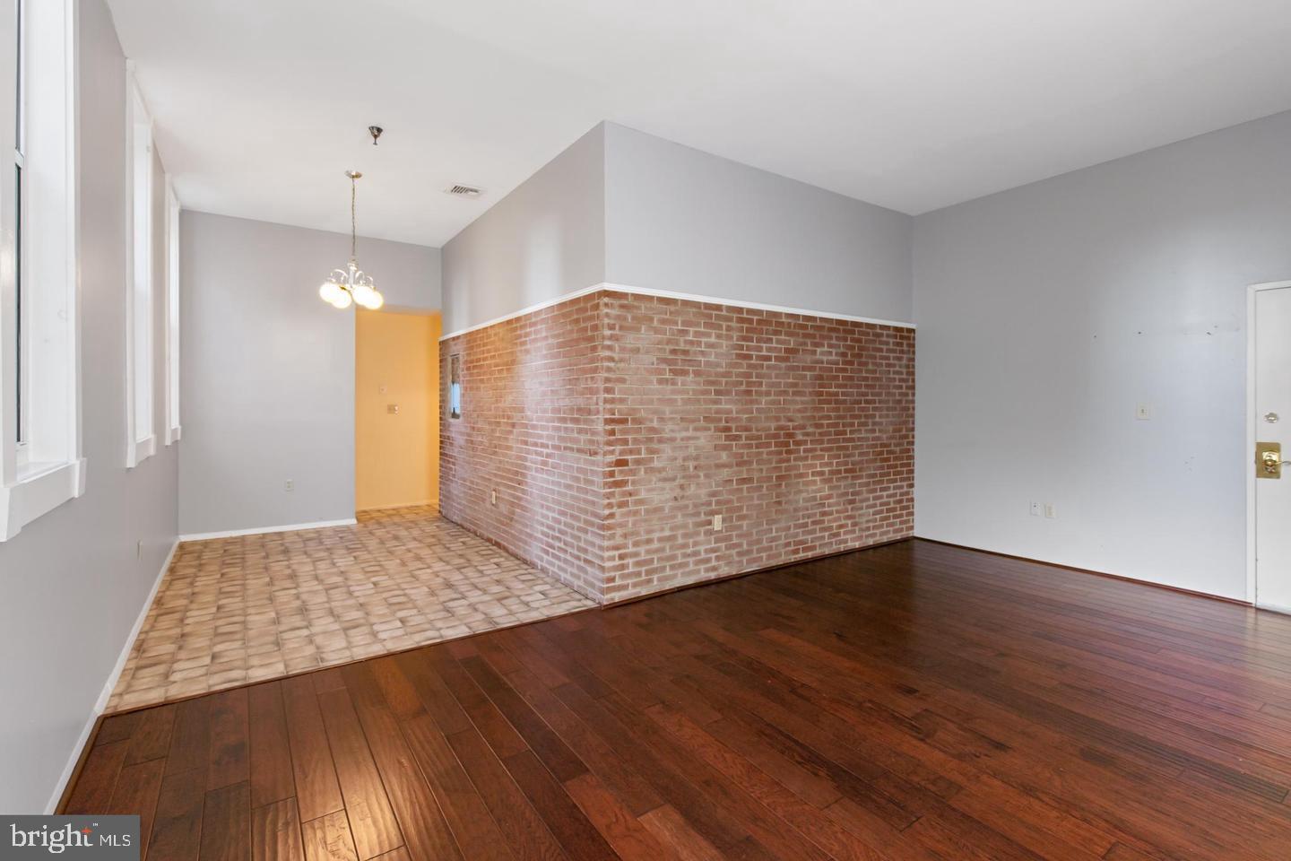 CLOCK TOWERS - Residential