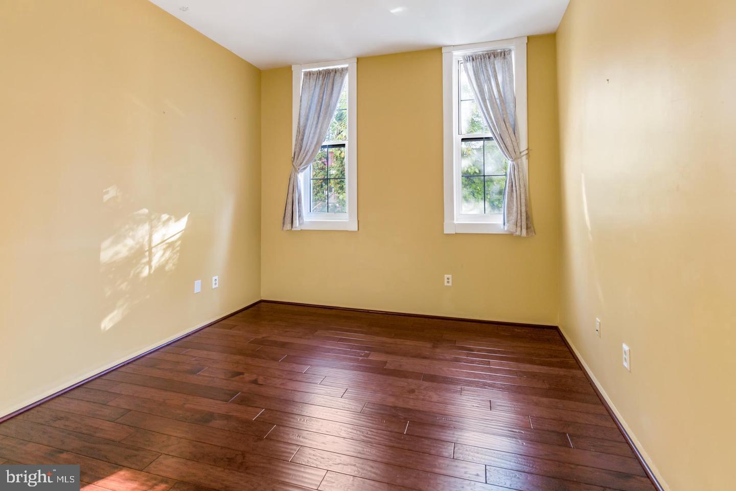 CLOCK TOWERS - Residential