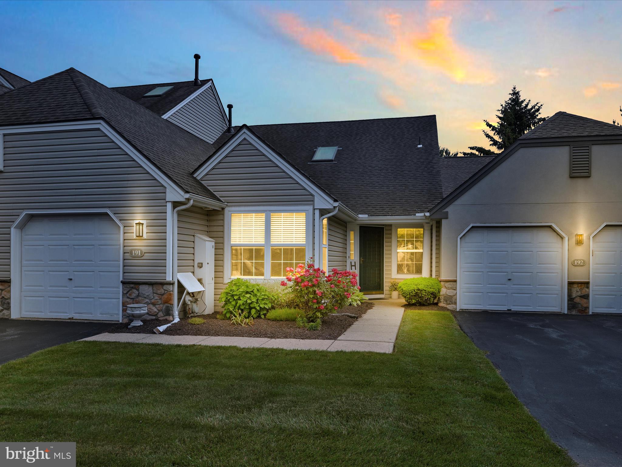 SPRING RIDGE - Residential