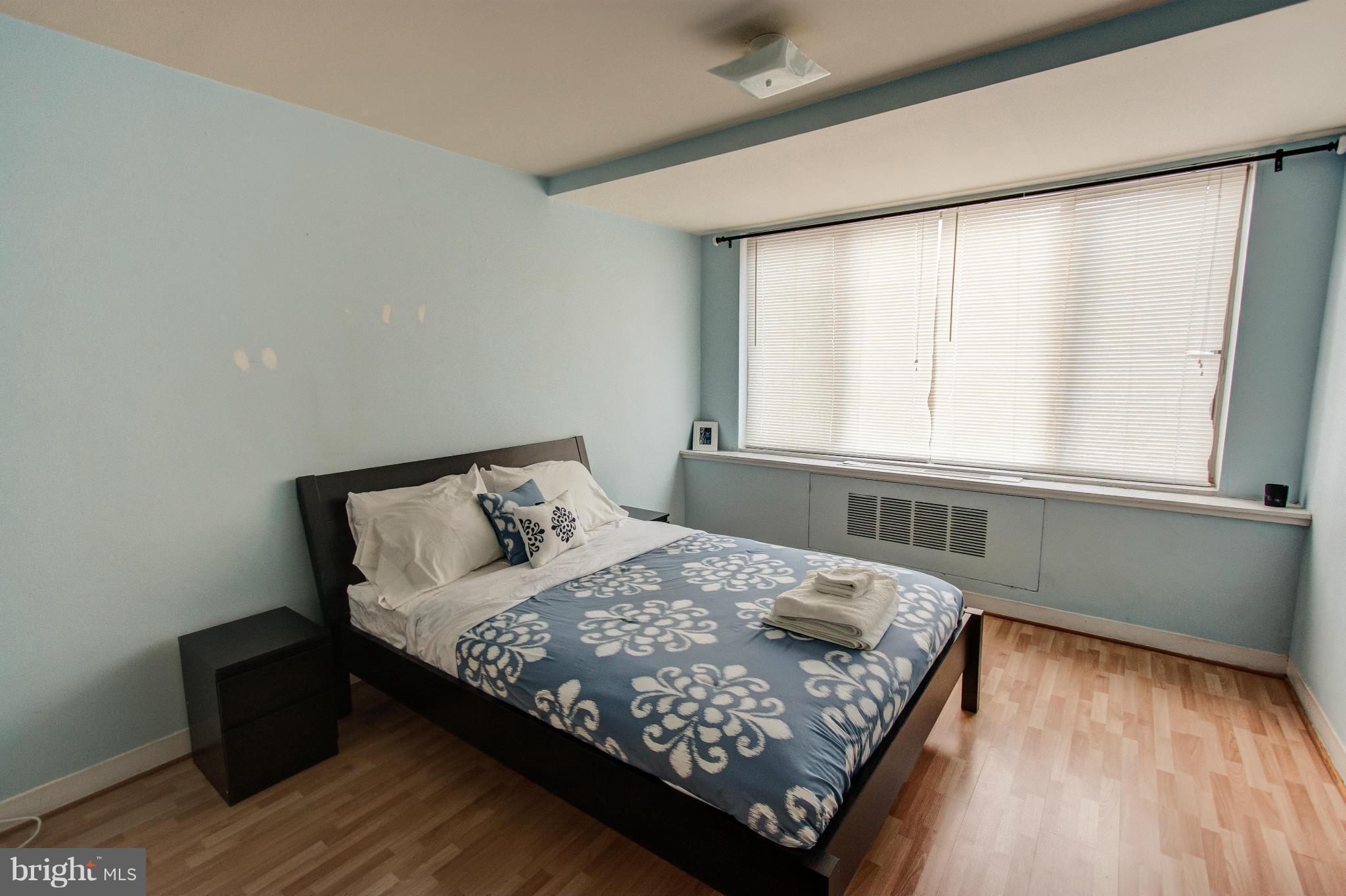 RIVER PLACE NORTH - Residential Lease