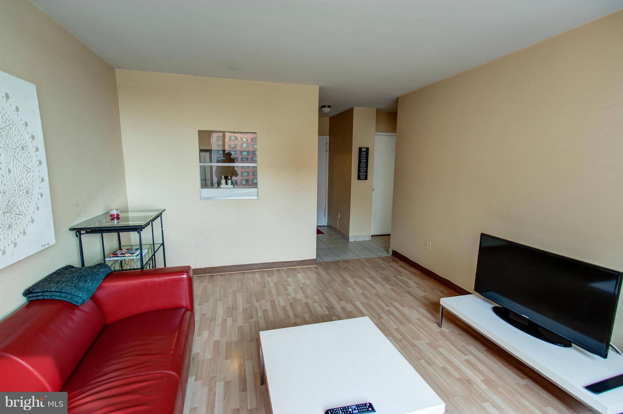 RIVER PLACE NORTH - Residential Lease