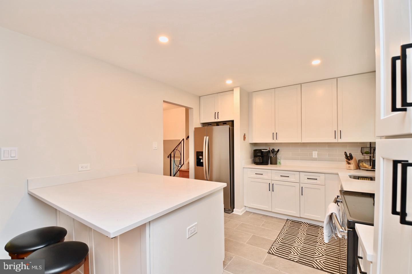 LAKE BARCROFT - Residential Lease