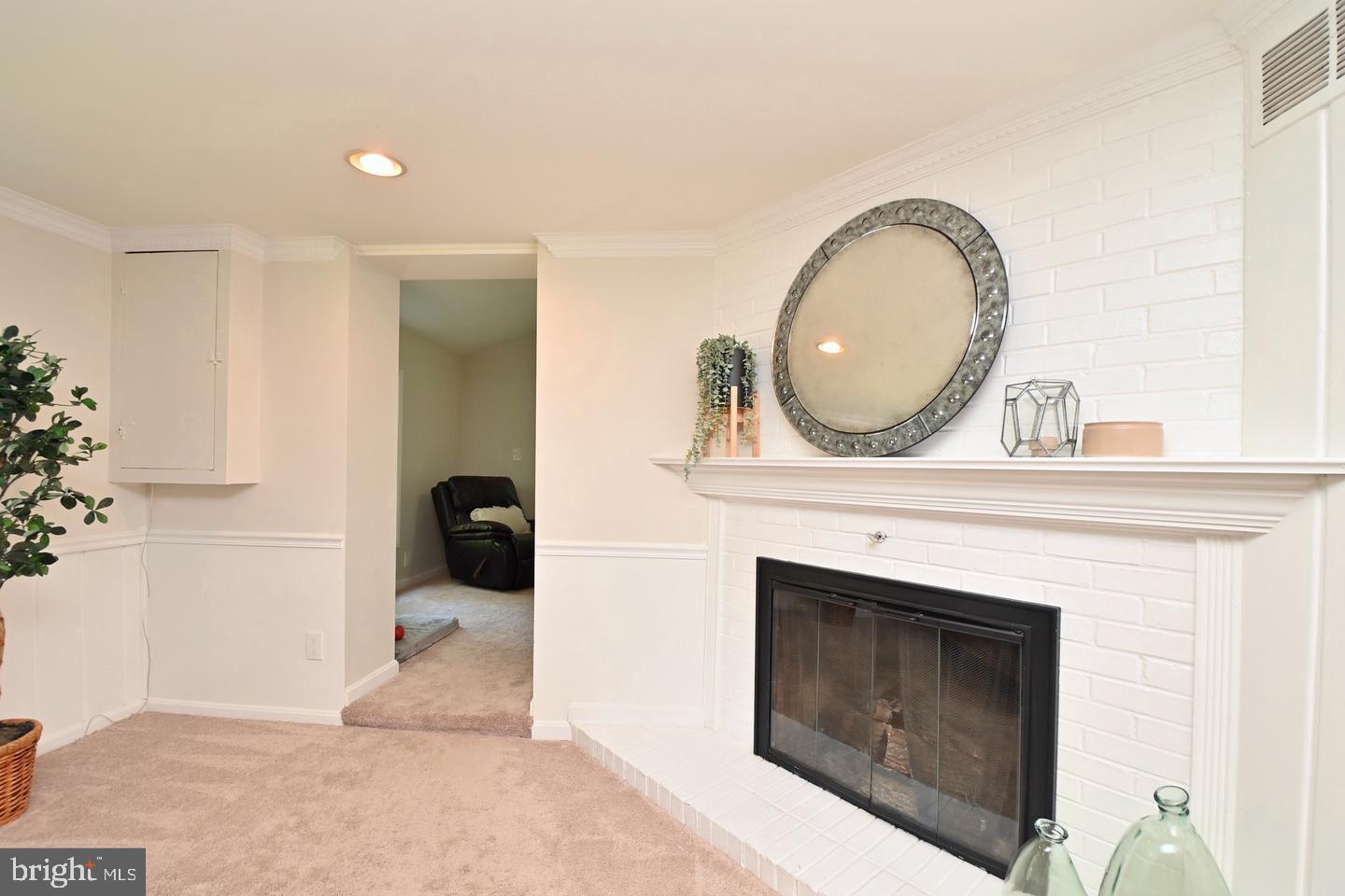 LAKE BARCROFT - Residential Lease