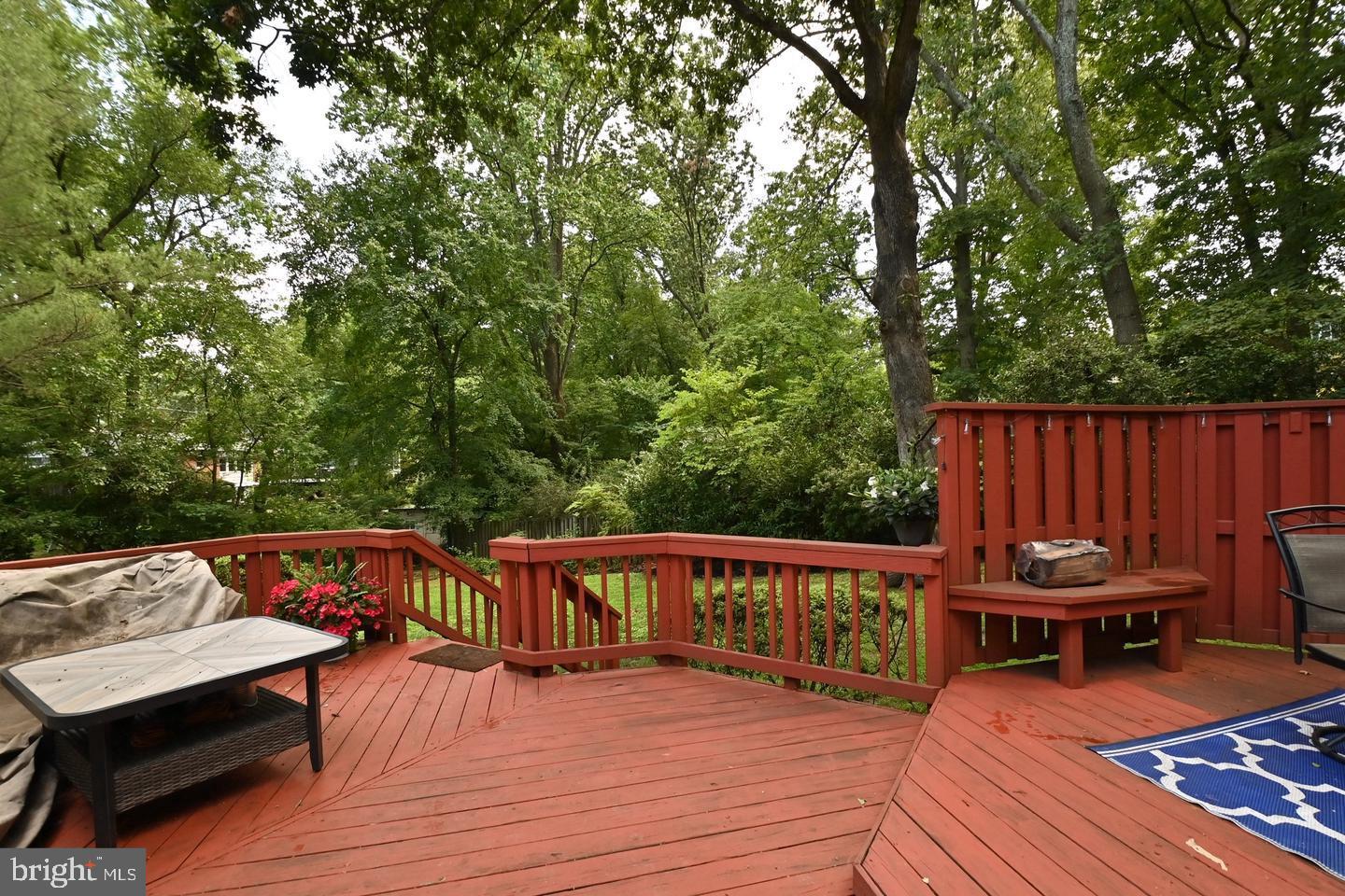 LAKE BARCROFT - Residential Lease