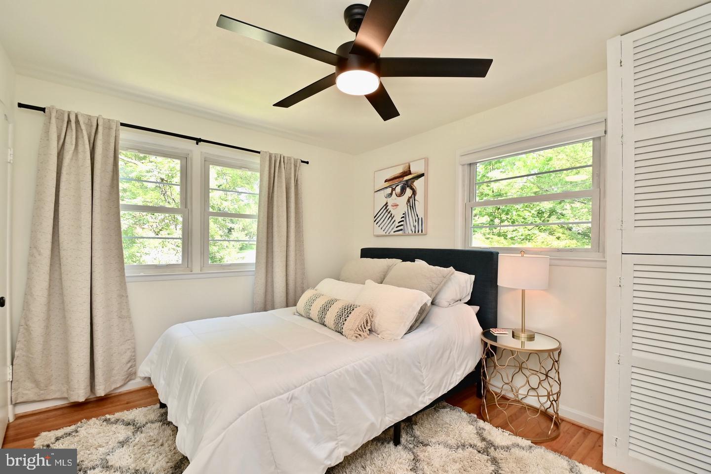 LAKE BARCROFT - Residential Lease