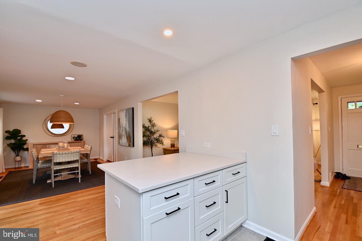 LAKE BARCROFT - Residential Lease