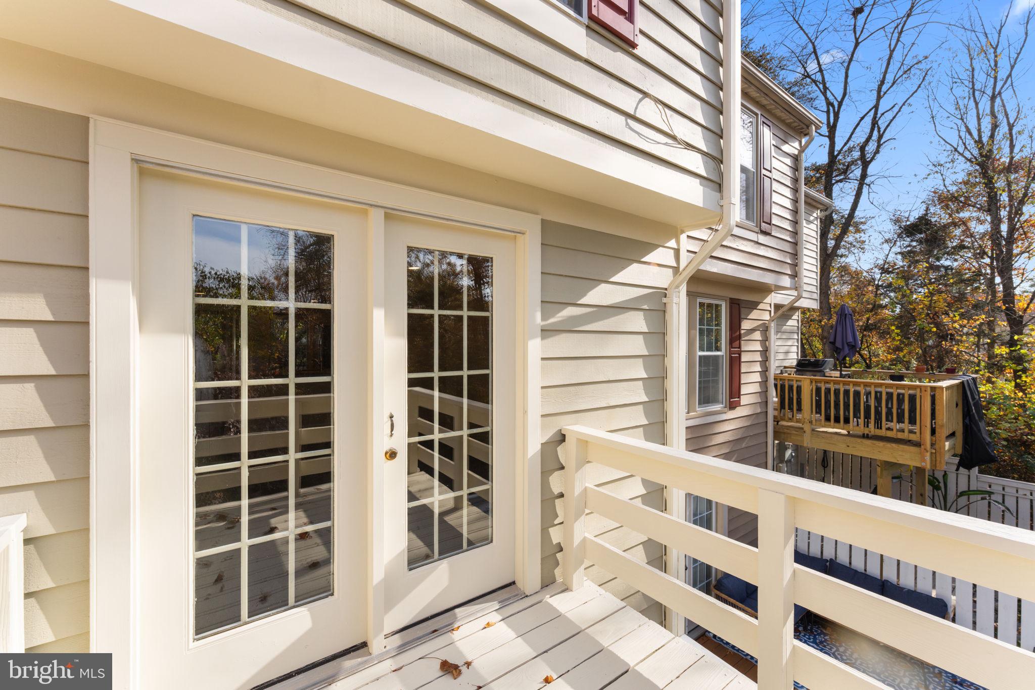 THORNHILL - Residential Lease