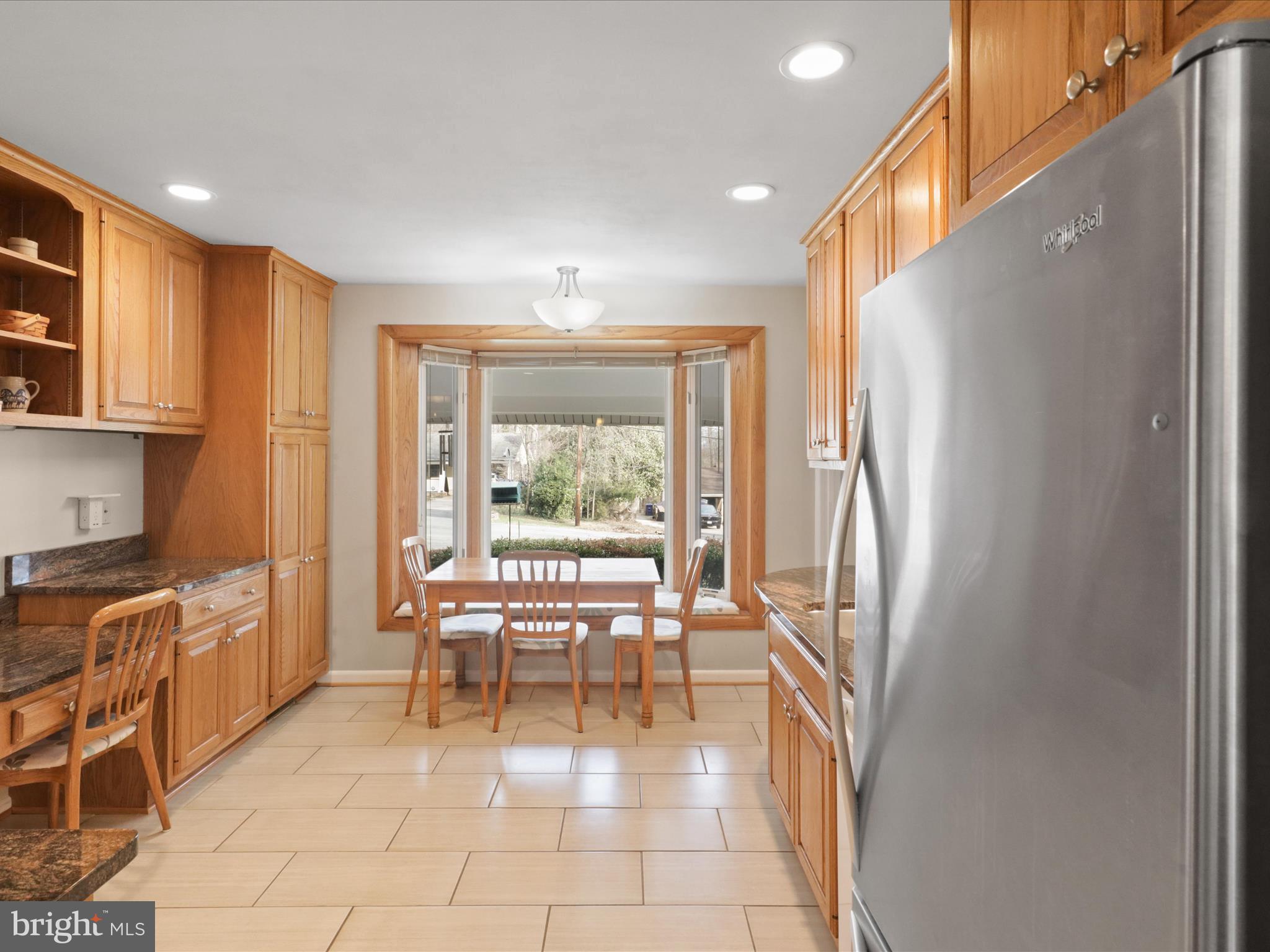 TALL OAKS - Residential