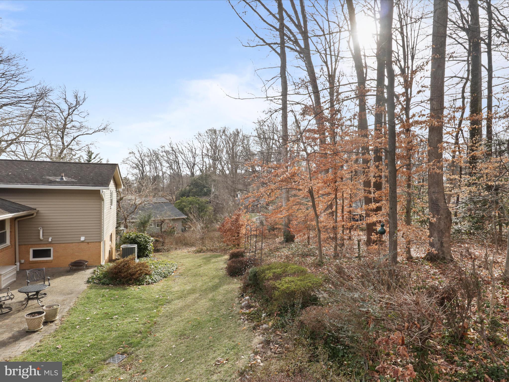 TALL OAKS - Residential