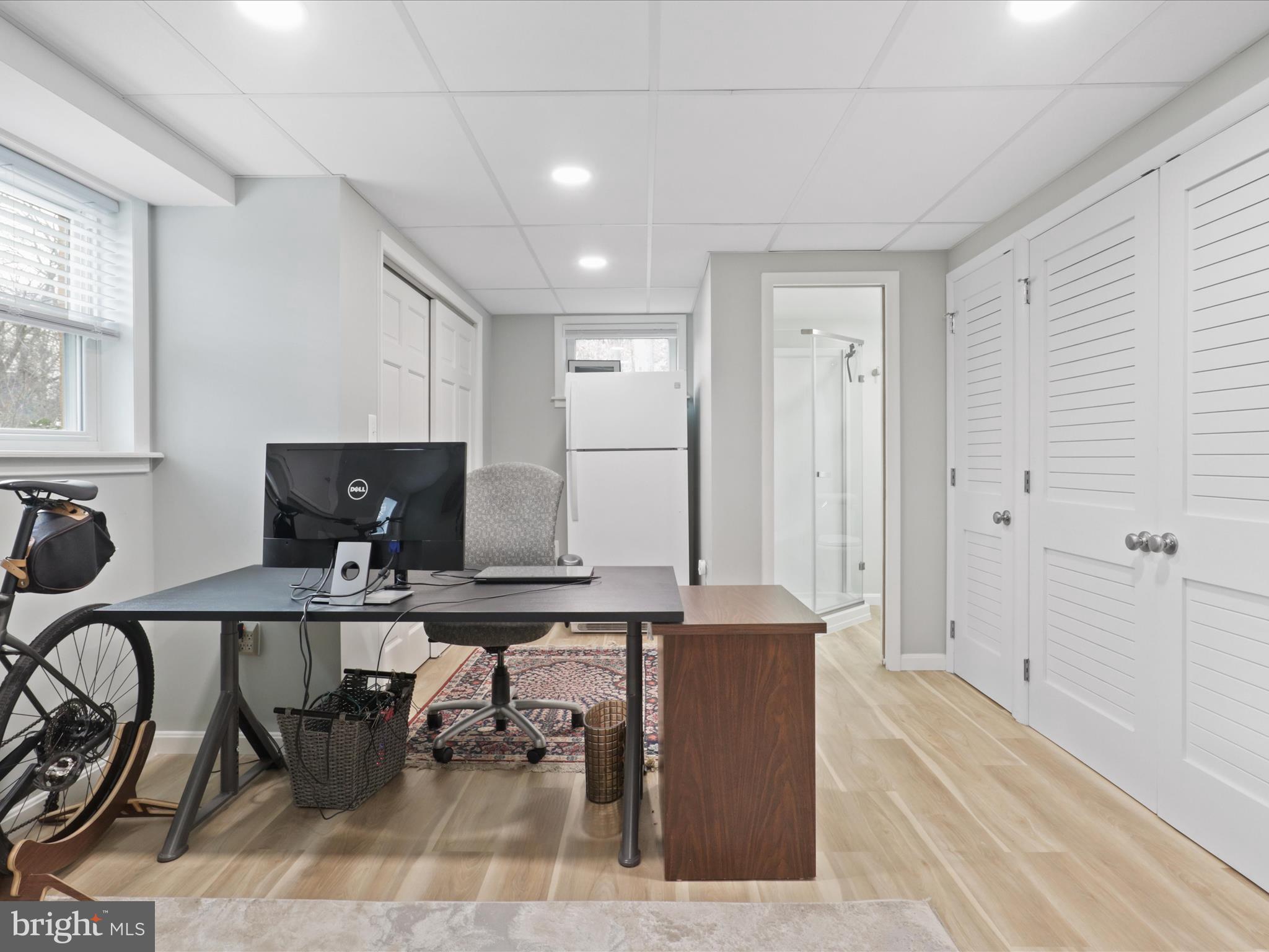 TALL OAKS - Residential