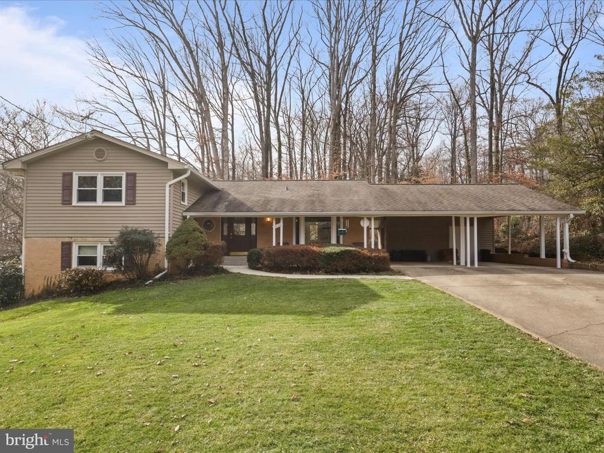 You will adore this split-level home on a large lot, which offers the perfect combination of space, comfort, and modern functionality, located just minutes from I-395 in a vibrant neighborhood. Generously sized bedrooms and open living spaces create an ideal setting for relaxation and entertaining. High ceilings and abundant natural light enhance the airy atmosphere, while smart updates make this property stand out.
The vaulted living room with hardwood floors and just added recessed lighting really creates an inviting space. Off the dining room is a hardscape patio leading to a mostly flat and fully fenced backyard that is more like a private oasis, with plants like azaleas, daffodils, hydrangeas, and a weeping redbud tree. The kitchen offers granite, 42” cabinets, a command station, and gas cooking. The appliances besides the dishwasher were replaced in 2021. The owner's suite includes a private balcony and a gorgeously renovated bathroom in 2022. The other bedrooms are very spacious. On the lower level is a spacious multi-use family room, with a gas fireplace. A private bedroom/office/workout room and full bath was renovated in 2022 and has a separate entrance. An extra wow factor is the massive crawl space with a concrete floor that extends the whole house for all of your storage. There is a two car carport with a large shed with electricity. Other recent updates include a drainage system and sump pump in 2020, lower-level bedroom/office and bathroom renovations in 2022, and kitchen, refrigerator, and microwave replacements in 2021.
The active civic association hosts events like an ice cream social, potluck, Octoberfest, Halloween parade, and yard sales. Within walking distance, you'll find Gold's Gym, Giant, Starbucks, other dining options, and bus stop to The Pentagon. Nearby is Thomas Jefferson HS, the Beltway, 395, and multiple parks.