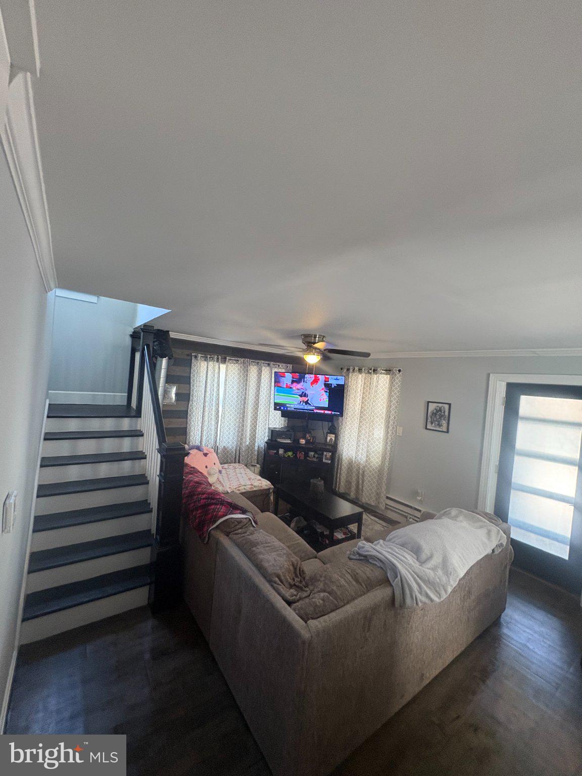 ELVERSON - Residential