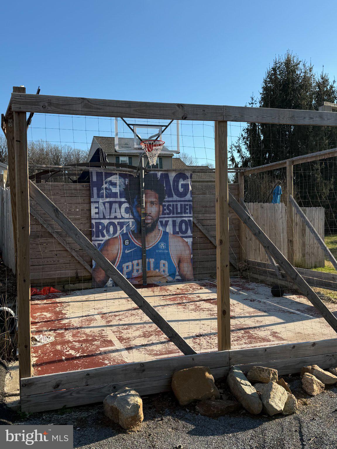 ELVERSON - Residential