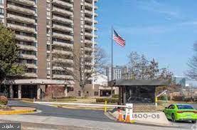 1800 OLD MEADOW ROAD 419