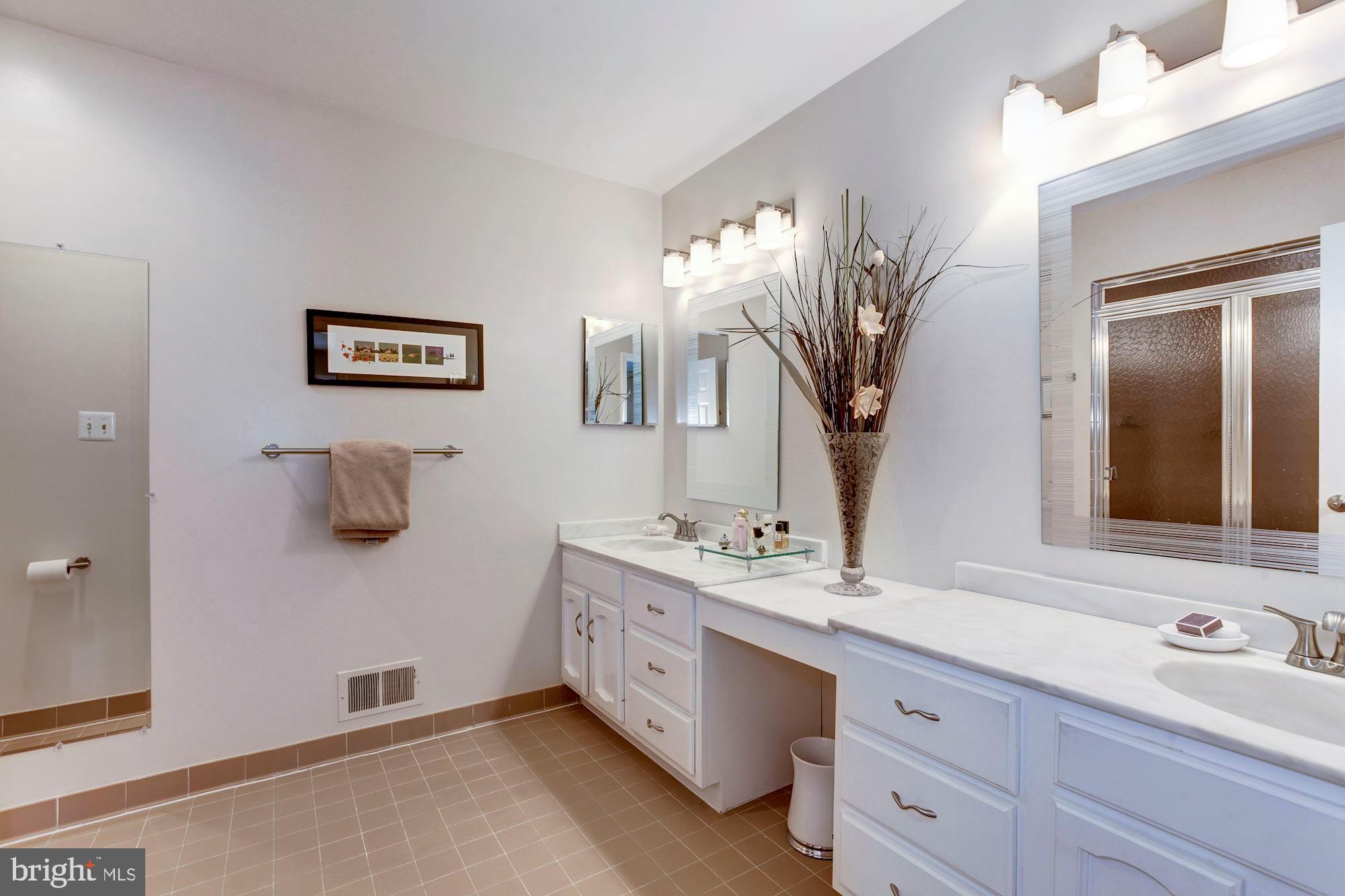 FALLSREACH - Residential