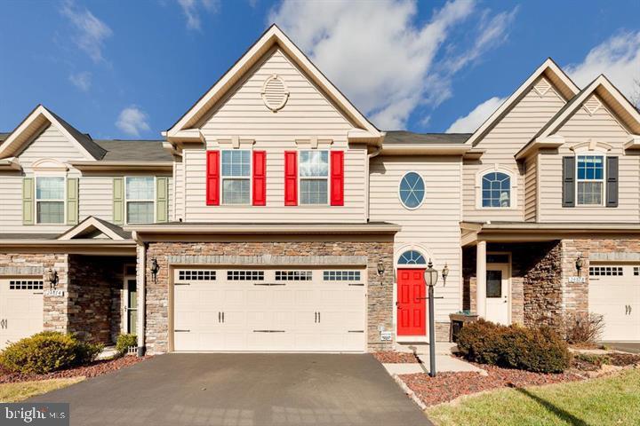 CD SMITH - Residential Lease