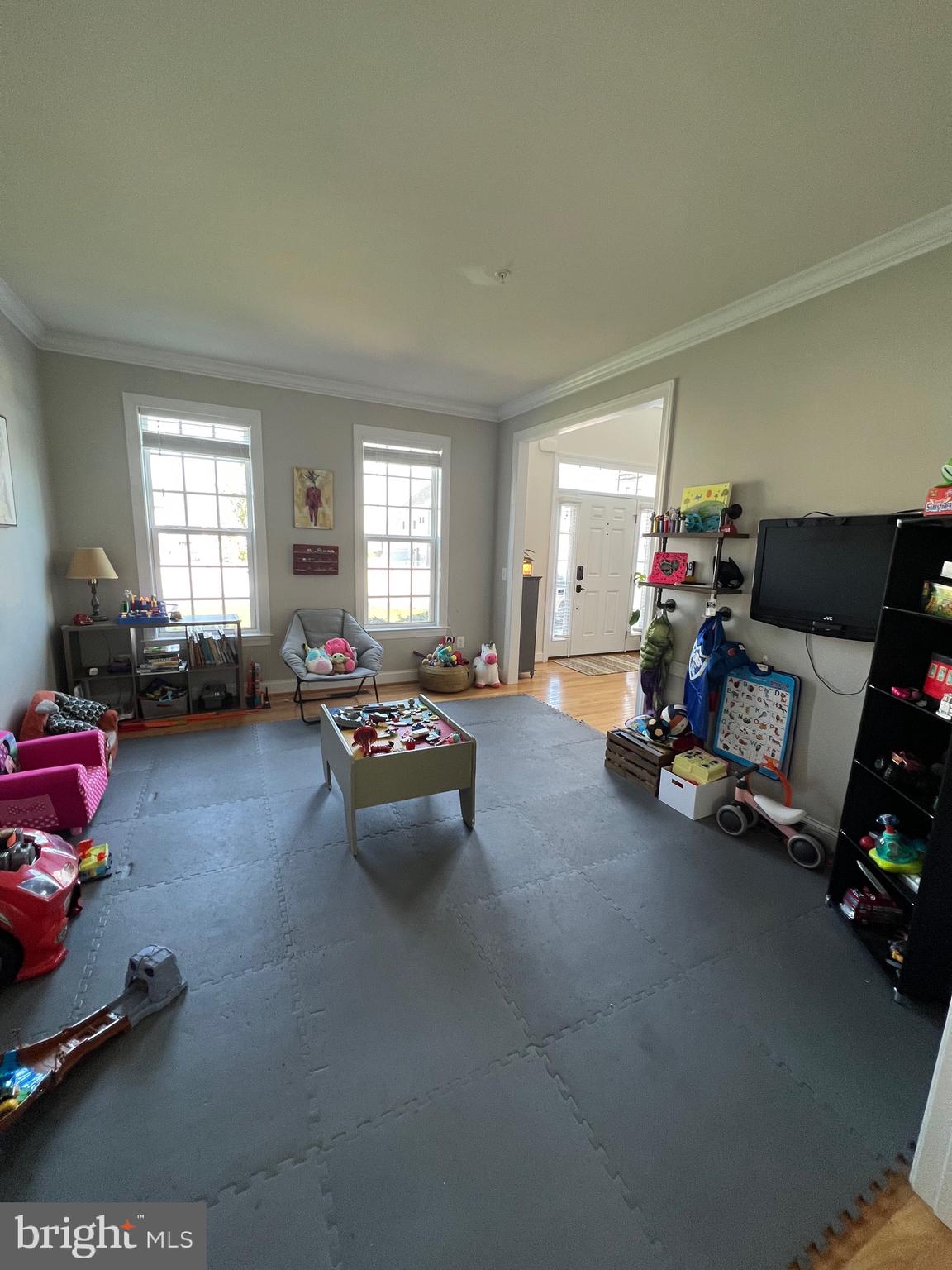 TURNBURY RUN AT ZEBRON - Residential