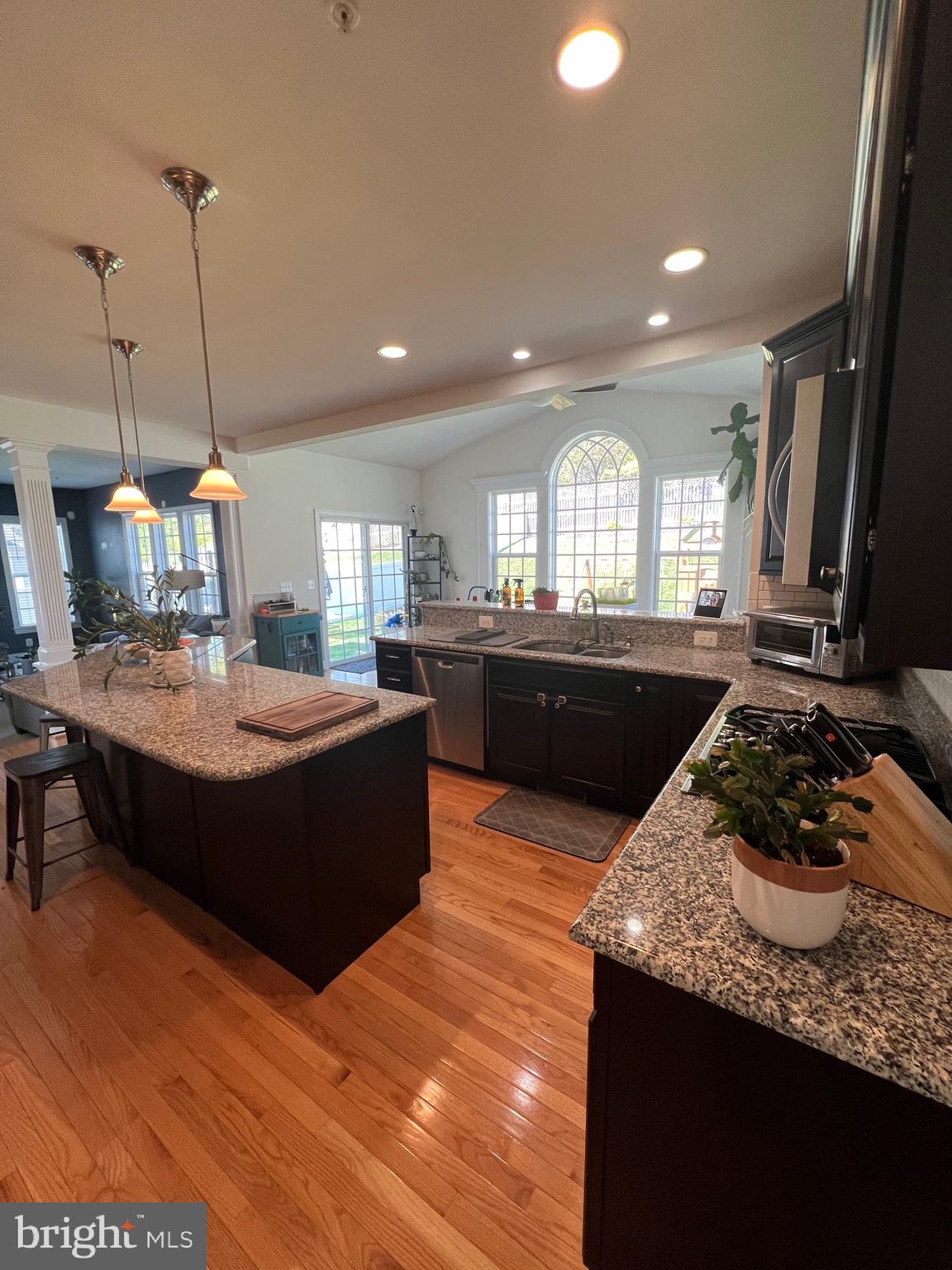 TURNBURY RUN AT ZEBRON - Residential