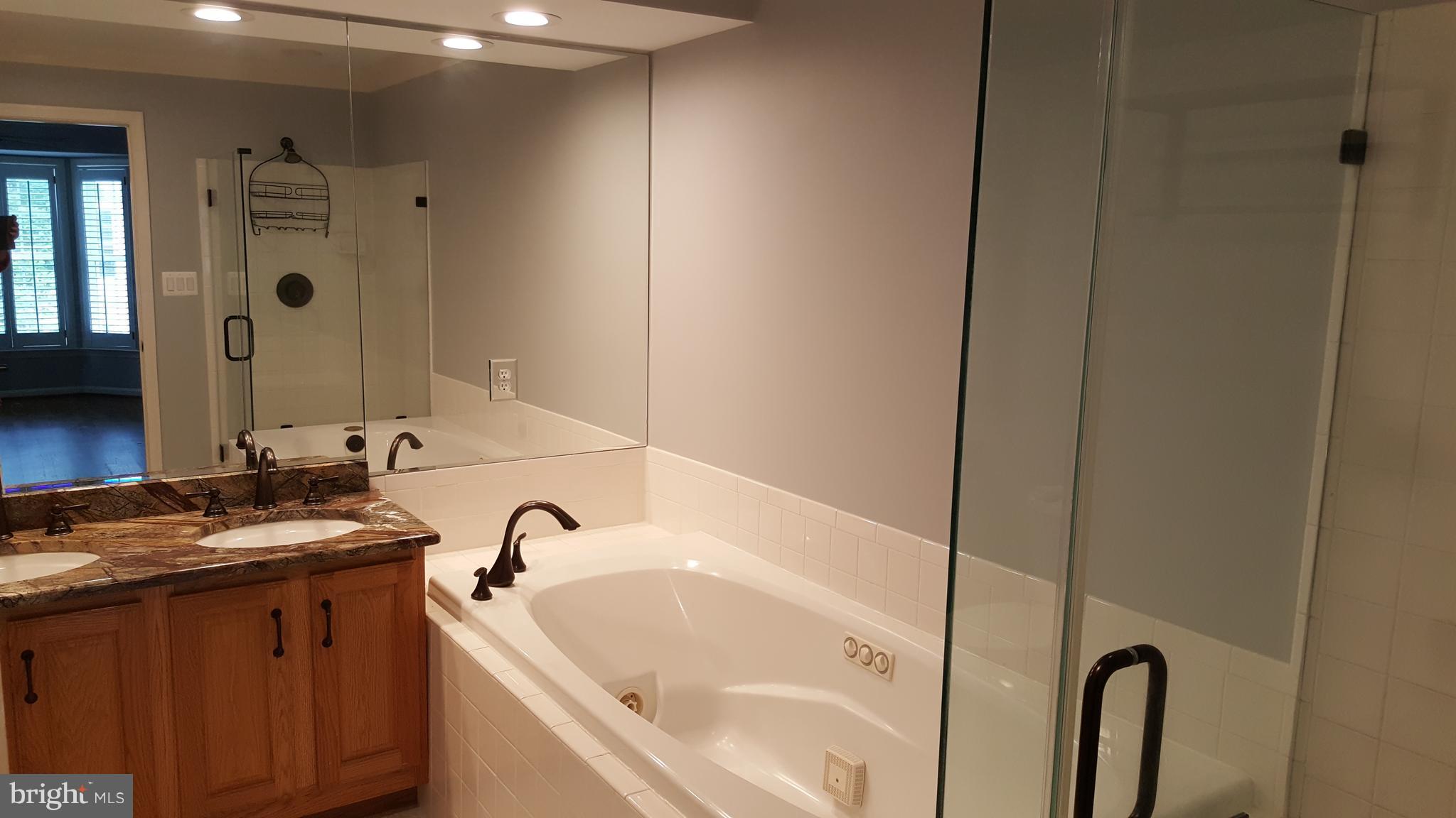 HEARTHSTONE - Residential