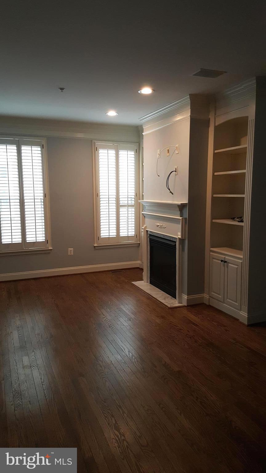 HEARTHSTONE - Residential