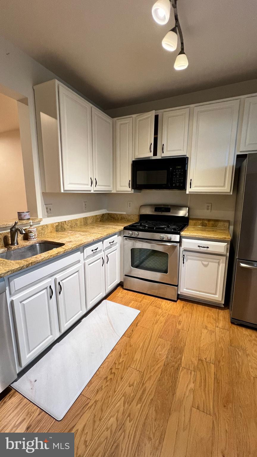 1300 WINDLEAF DRIVE K 154