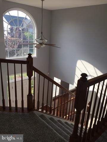 LAKELAND PLACE - Residential