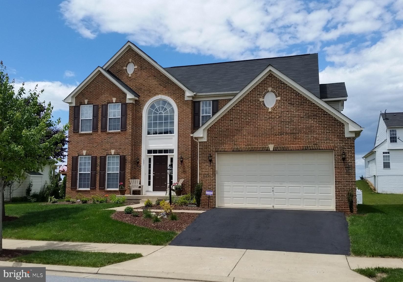 LAKELAND PLACE - Residential