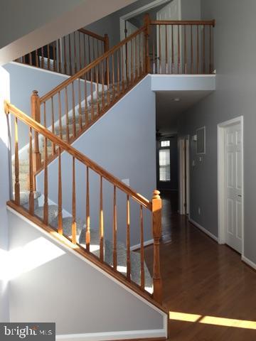 LAKELAND PLACE - Residential