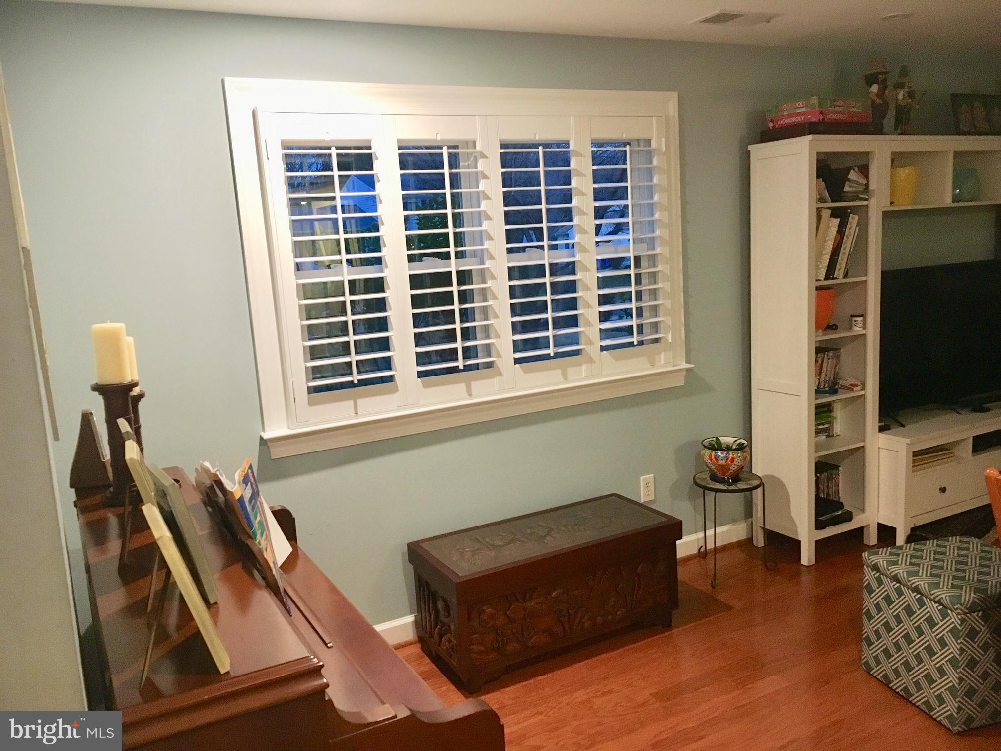 MILL CREEK - Residential Lease