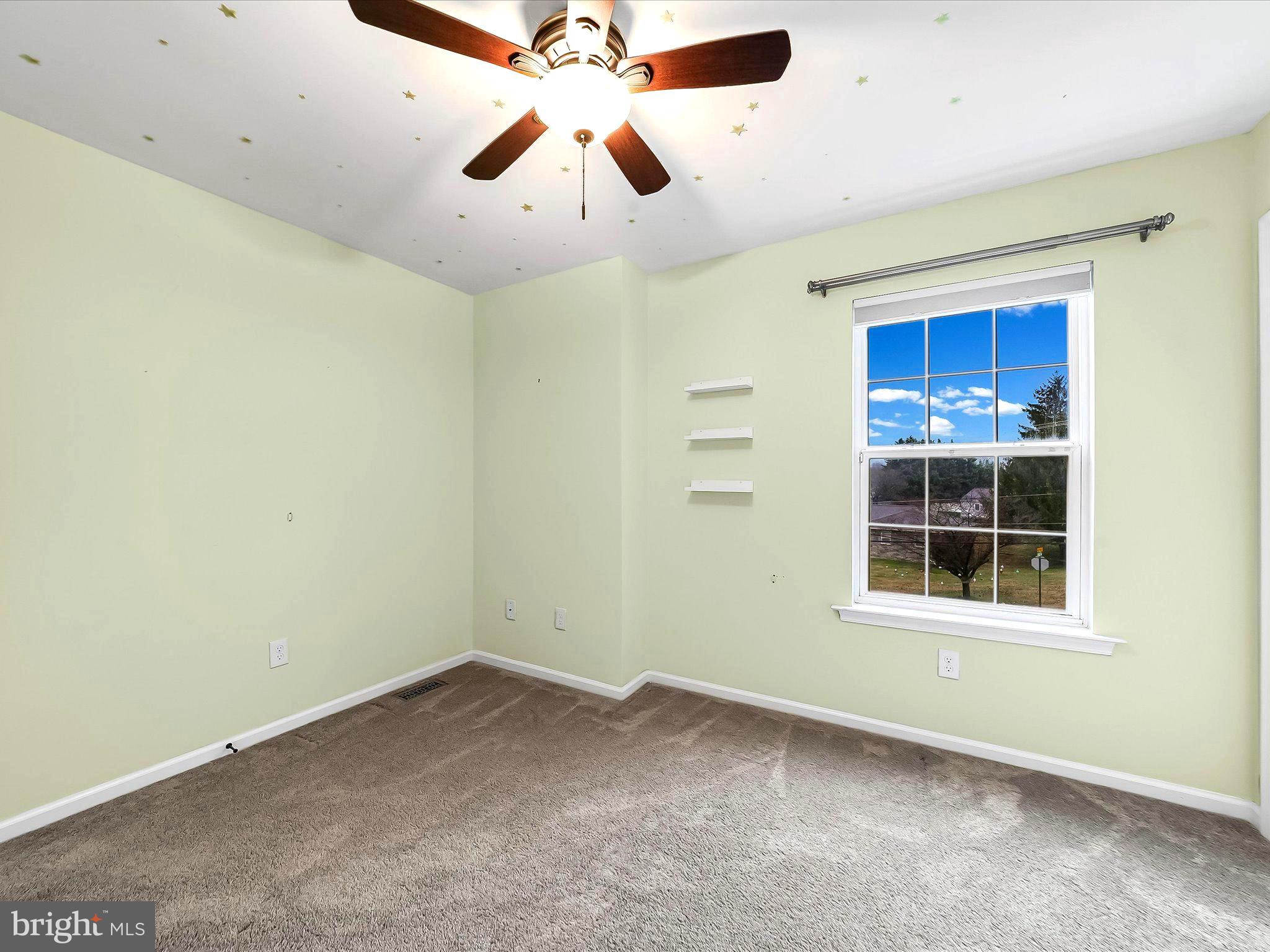 WILLOWBROOK - Residential