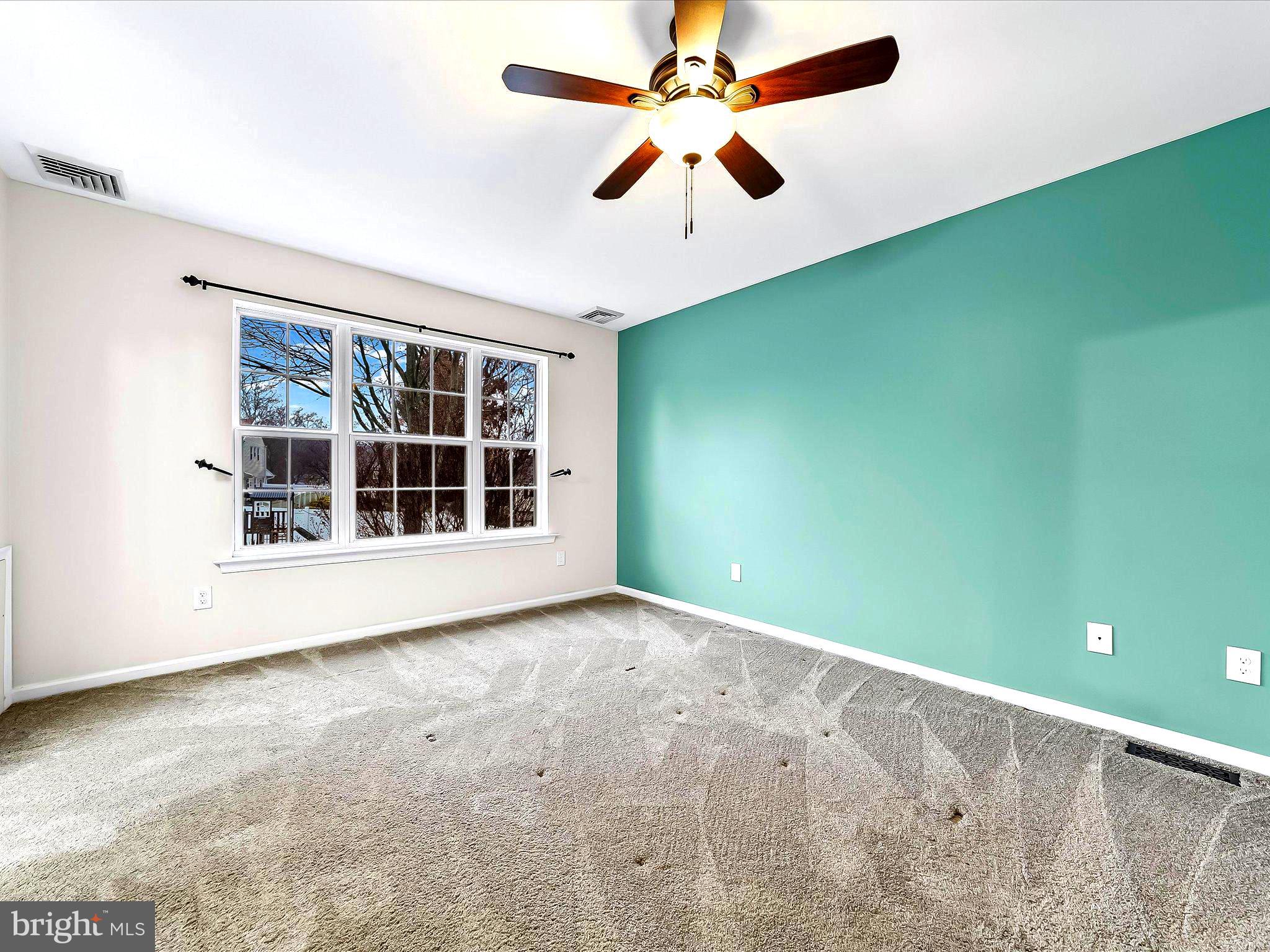 WILLOWBROOK - Residential